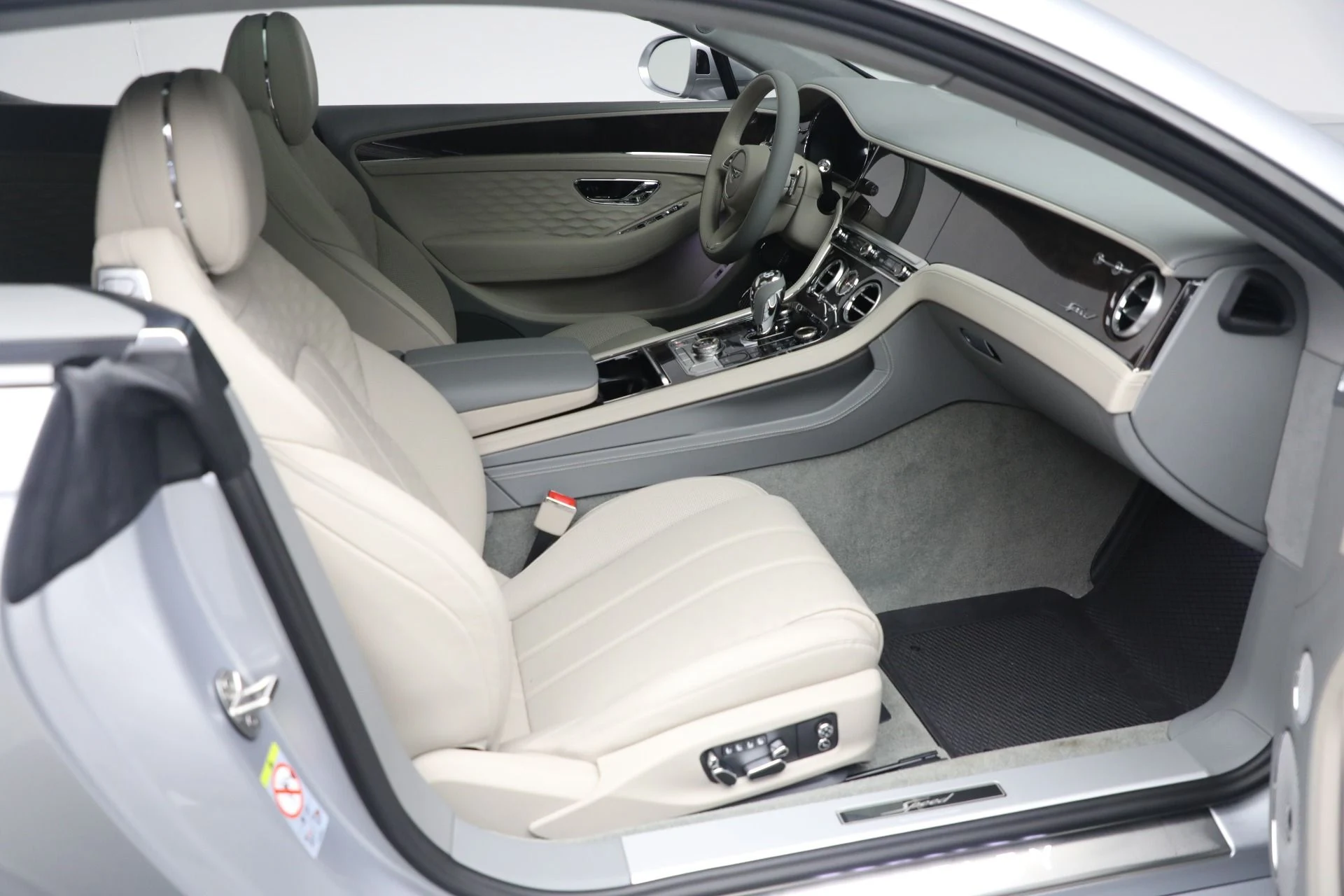 mph019_698517067_Used_2025_Bentley_Continental_GT_Speed_8000ef9909