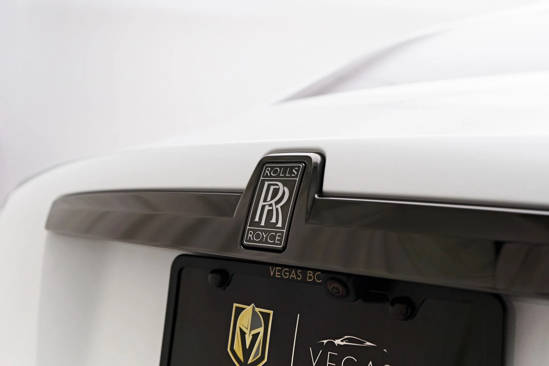 mph019_704832920_Used_2022_Rolls_Royce_Ghost_Black_Badge_1717623621_5743d43e89