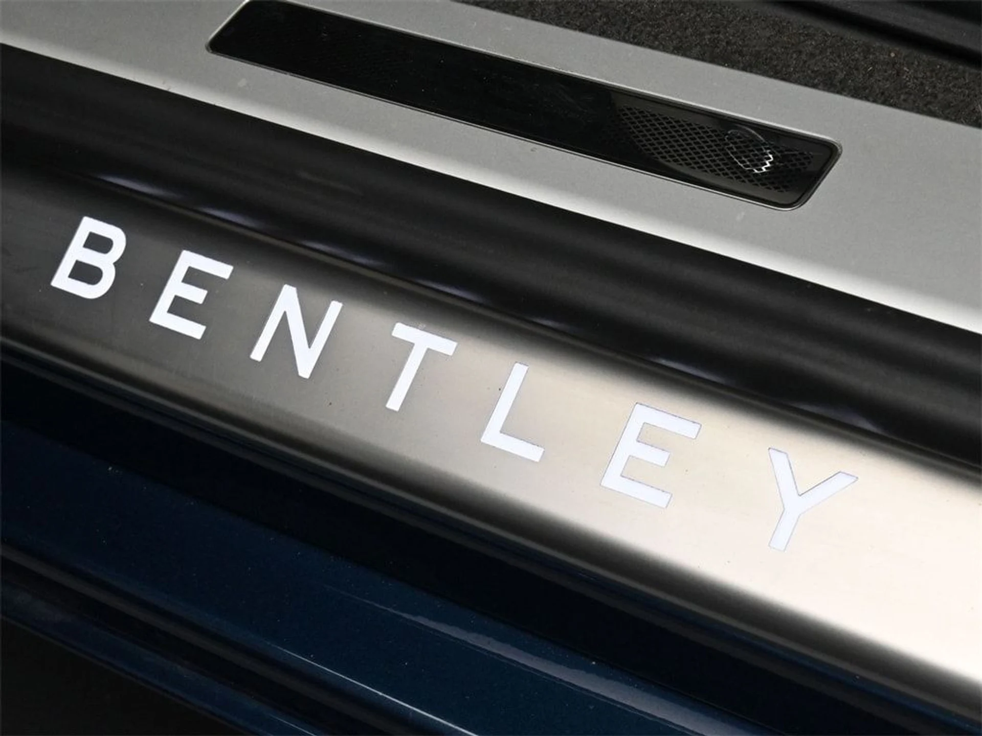 mph019_705710994_93a8a6fce6204c2cc92c9658e7c36a01x_96958728cb