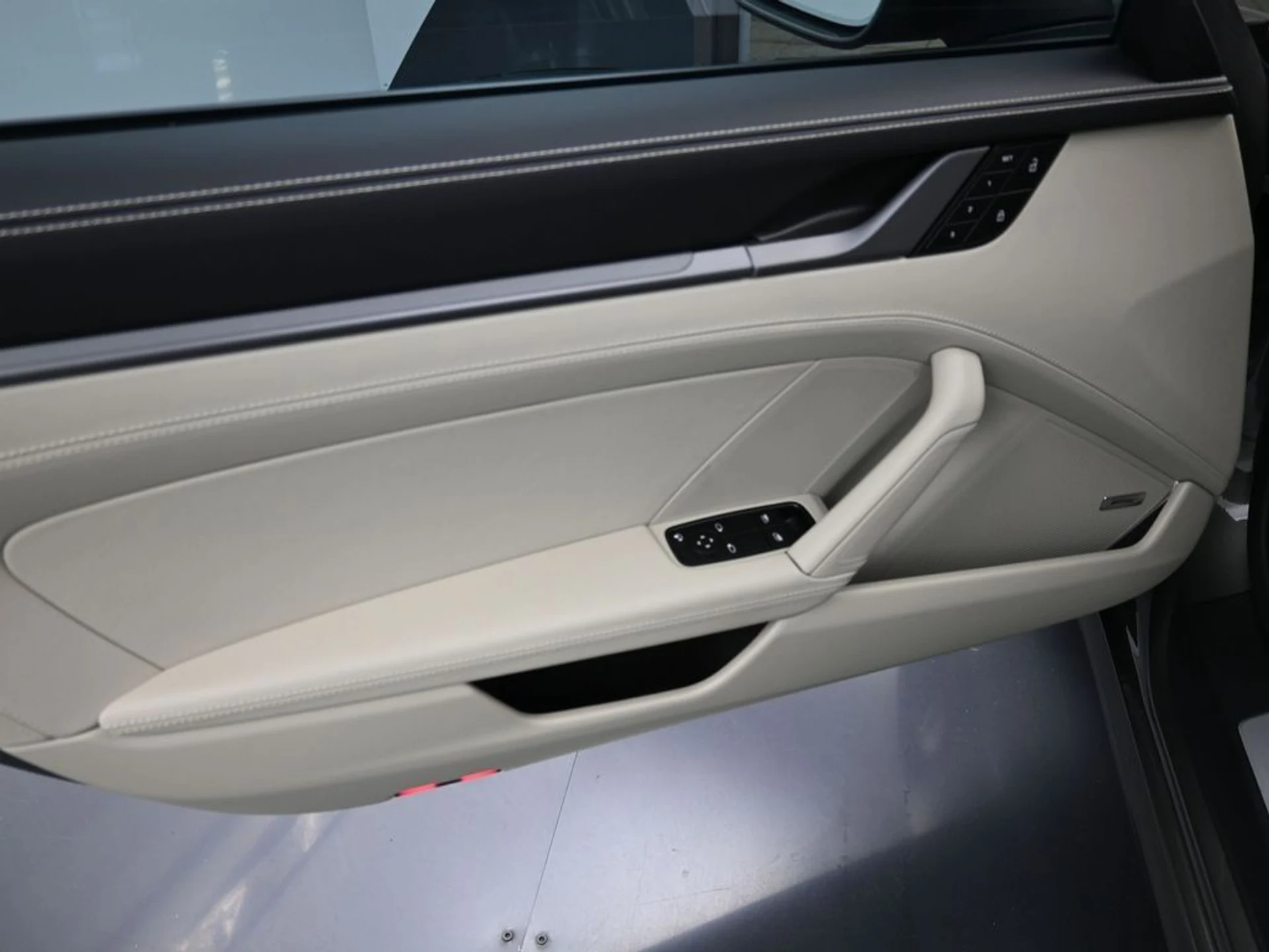 mph019_707318530_f8224f692efda35376f00dd1ef0fb0bb_caa809f29c