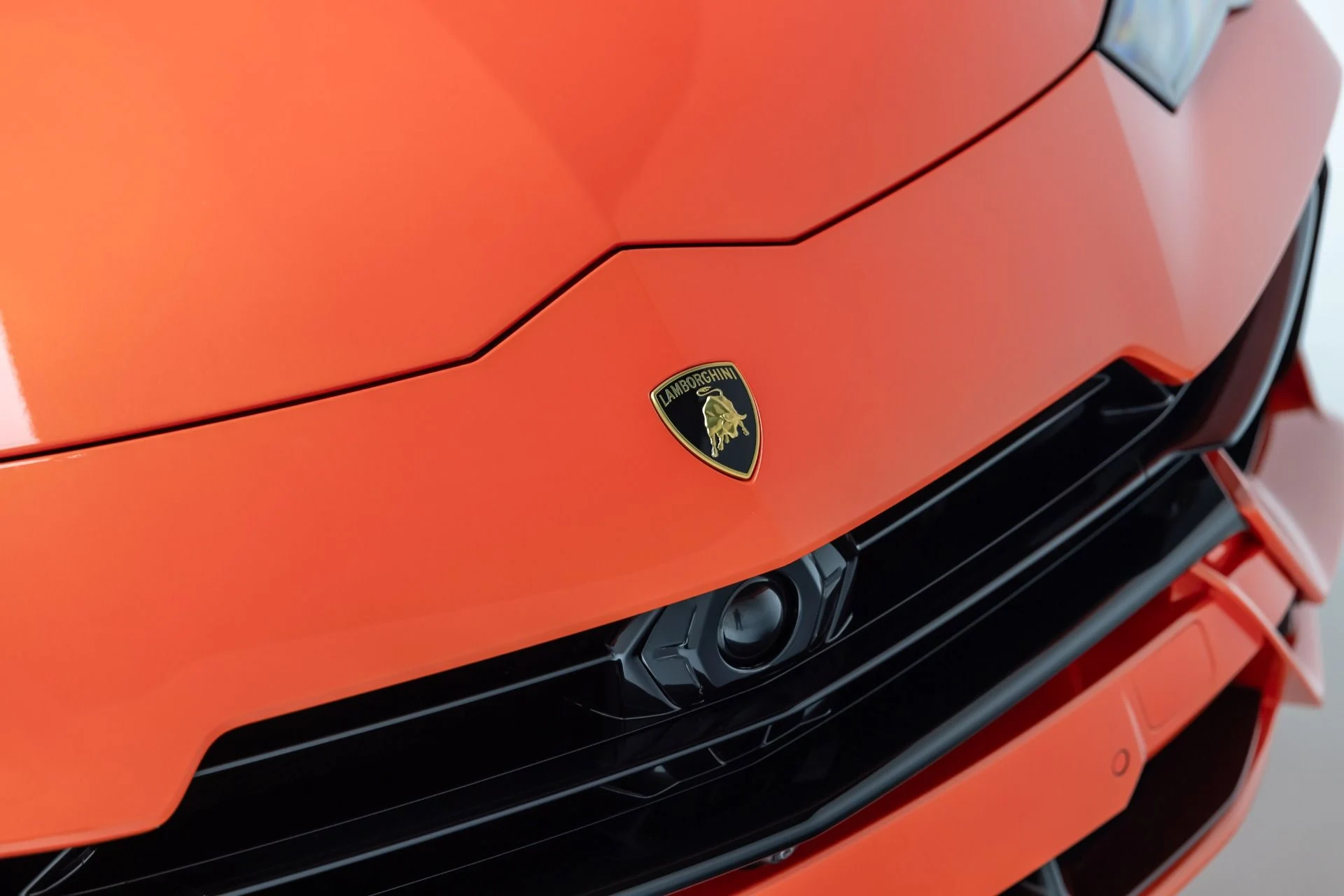 mph019_713256267_Used_2024_Lamborghini_Urus_S_1766449487_c6eefeefa7