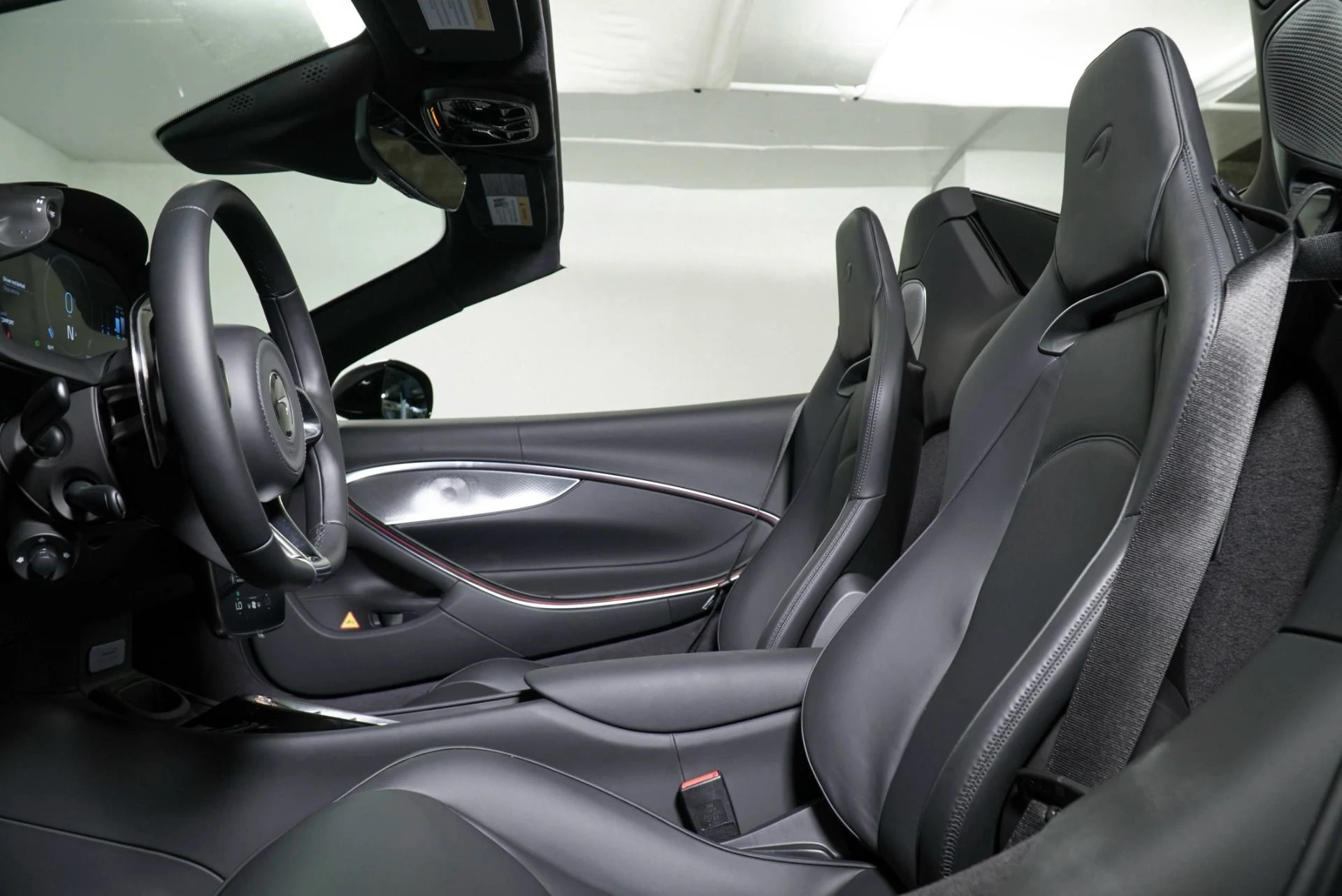 mph019_713471894_New_2026_Mc_Laren_Artura_1774429386_574dbbce46