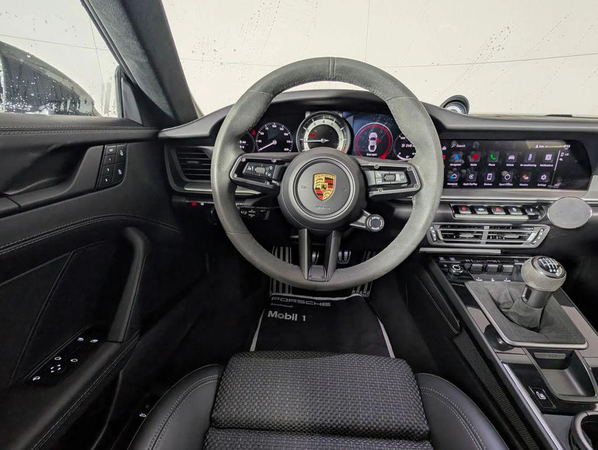 mph019_714781840_m_DKI_731mnts2_Kl6v3v_Cyu_h_Bq_WM_d11a8238c9