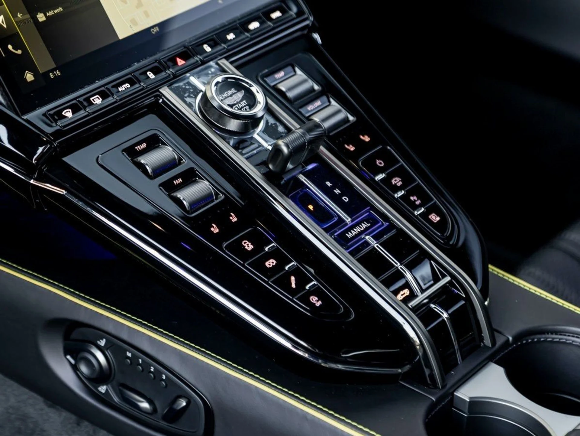 mph019_715437021_20_7fa2551943