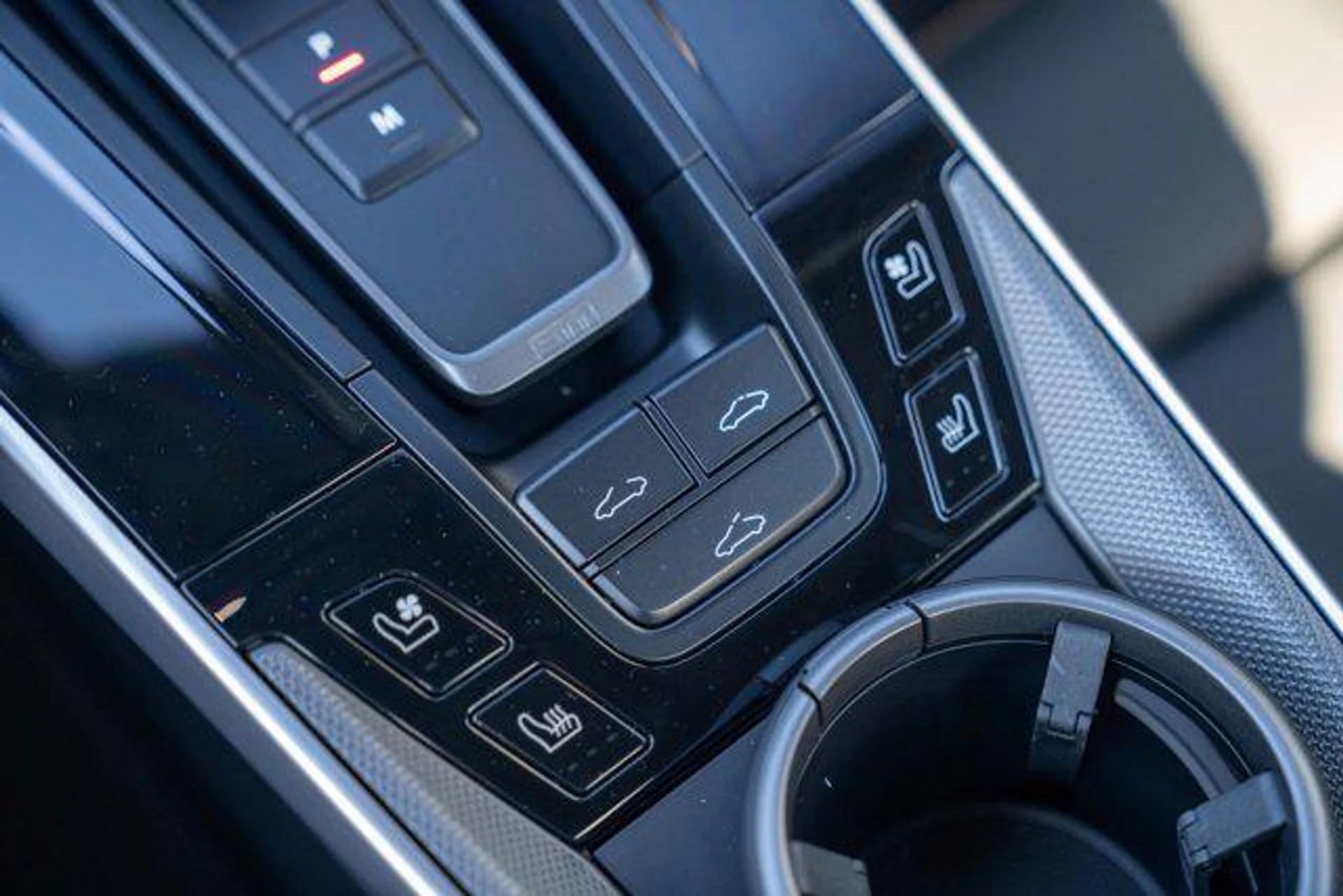 mph019_717383786_i_Yc_Yo_Ko_F75_l_Gr_Ze_Kpni_P1o2_P1_I_137872839c