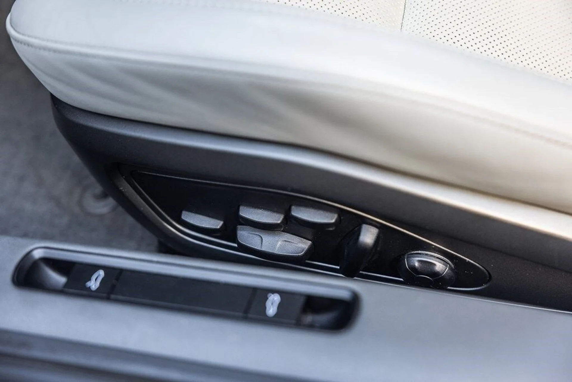 mph019_723558586_ebbddfe6866fb7148b7a14d890427a6ex_0253ea97df