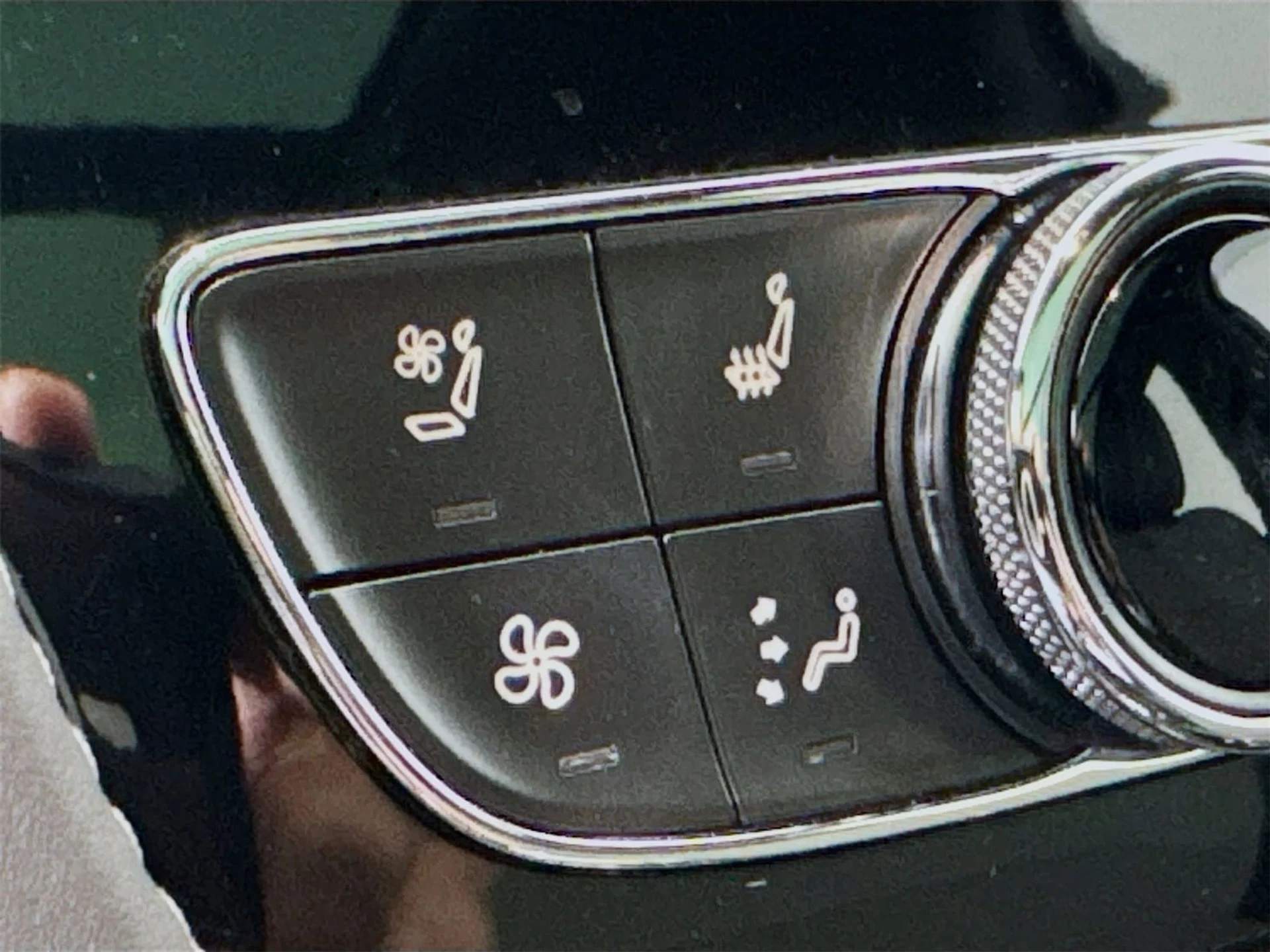 mph019_724234890_9fc16ac5a5cbe6df1731919c7b1f1e31x_941c08f9e4