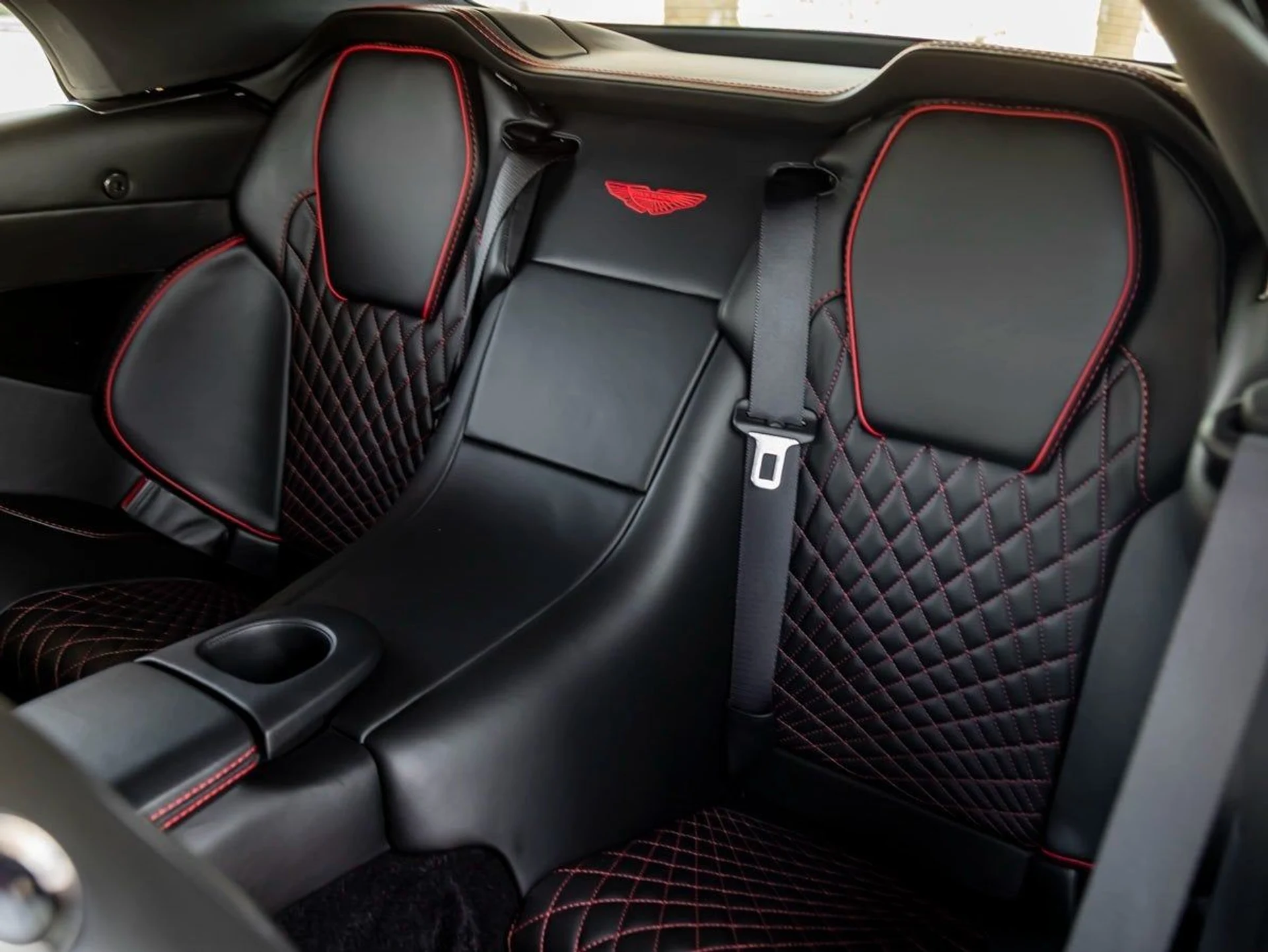 mph019_733627808_20_08d3b2df33