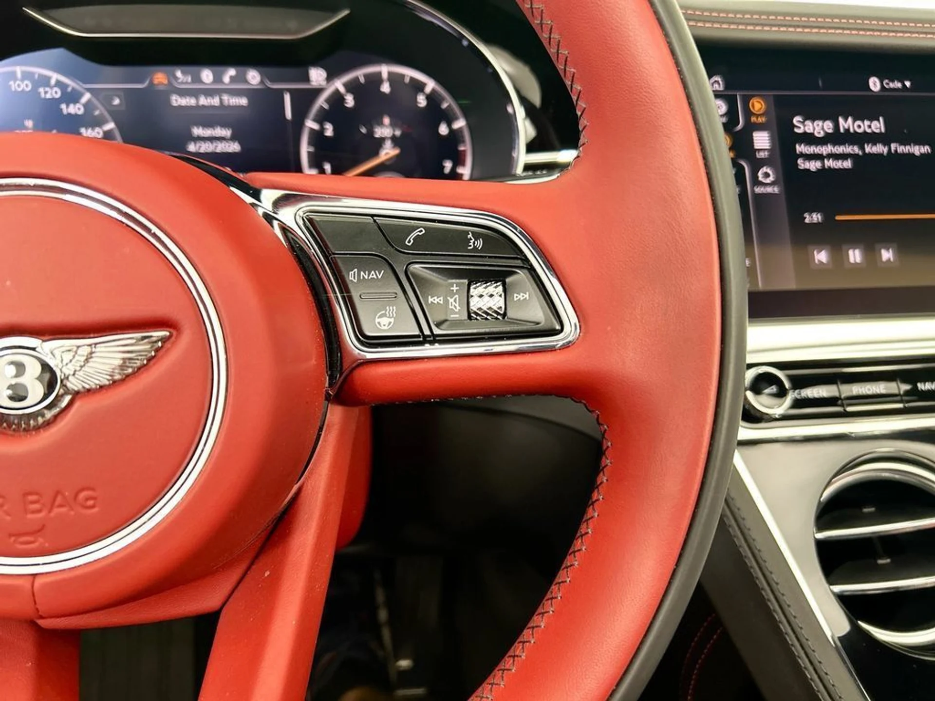 mph019_734707638_used_2022_bentley_continental_gtmullinerconvertible_8119_23015868_20_1024_0a8e94c428