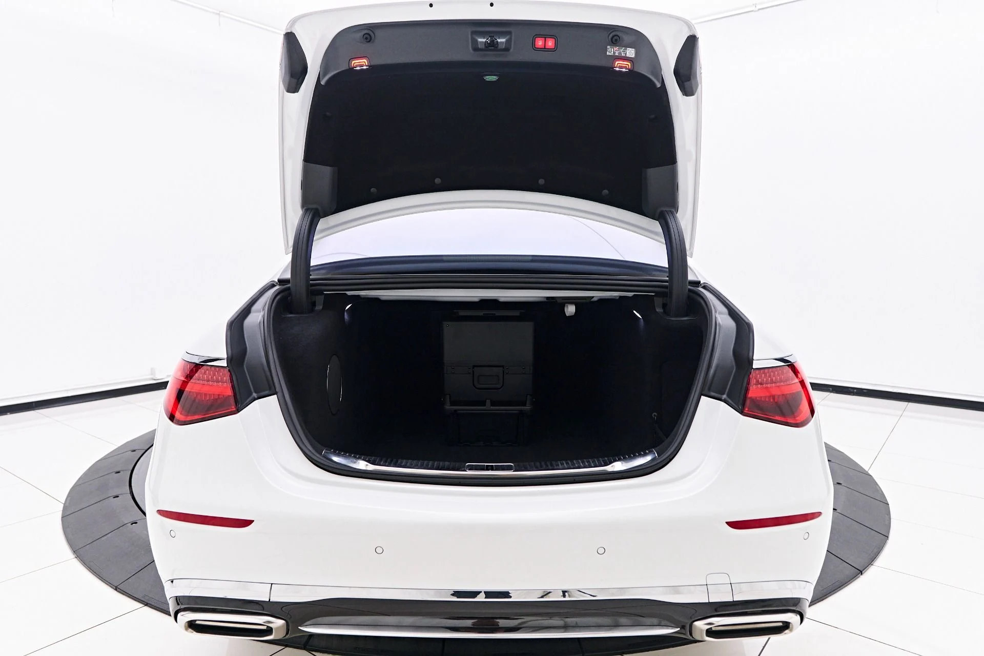 mph019_740194905_Used_2024_Mercedes_Benz_S_Class_Maybach_S_680_1749232025_d240a46728