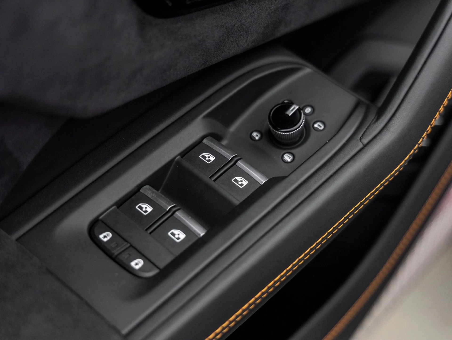 mph019_746133656_20_39330a73d4