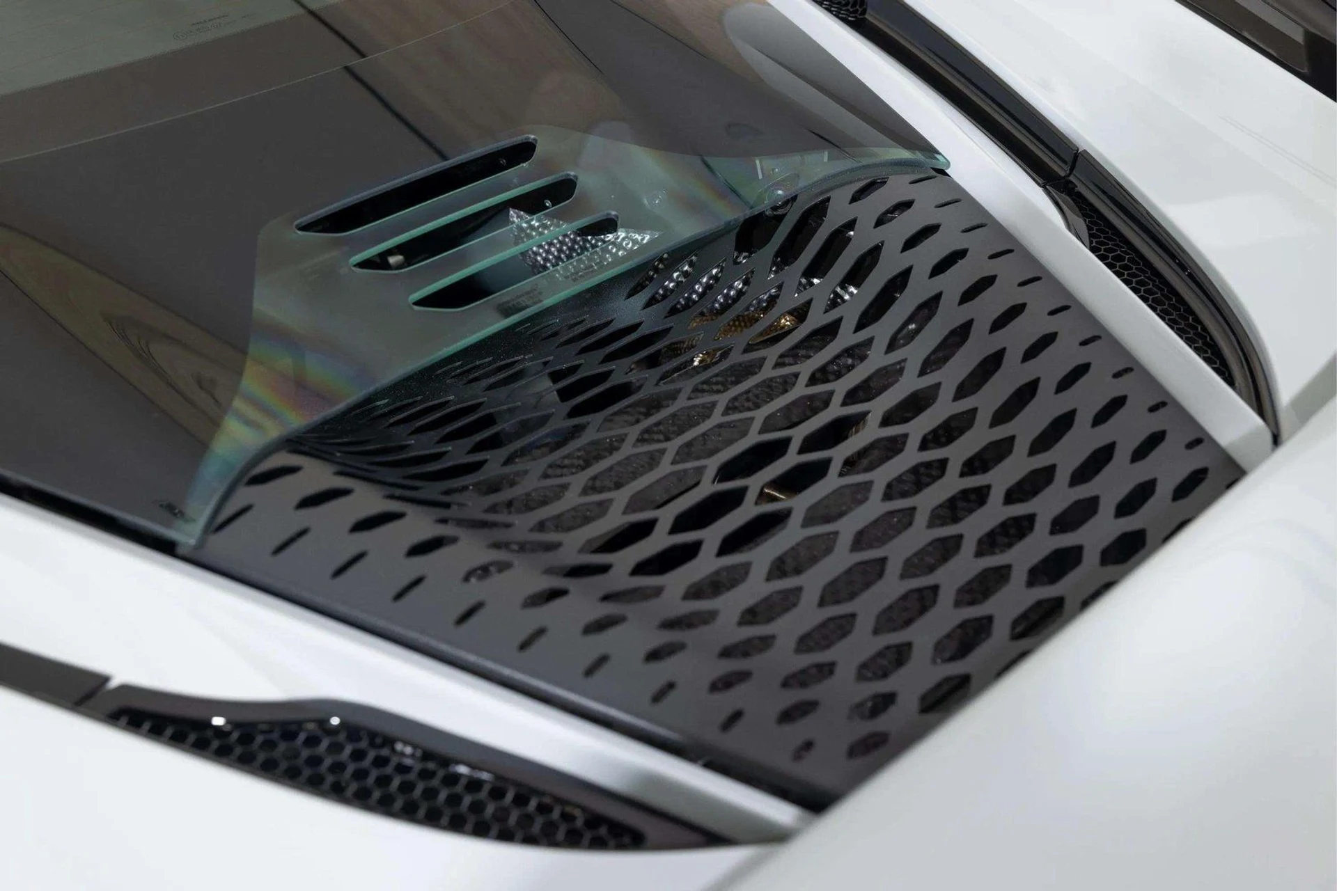 mph019_747792658_image_20_4e9ded7d1c