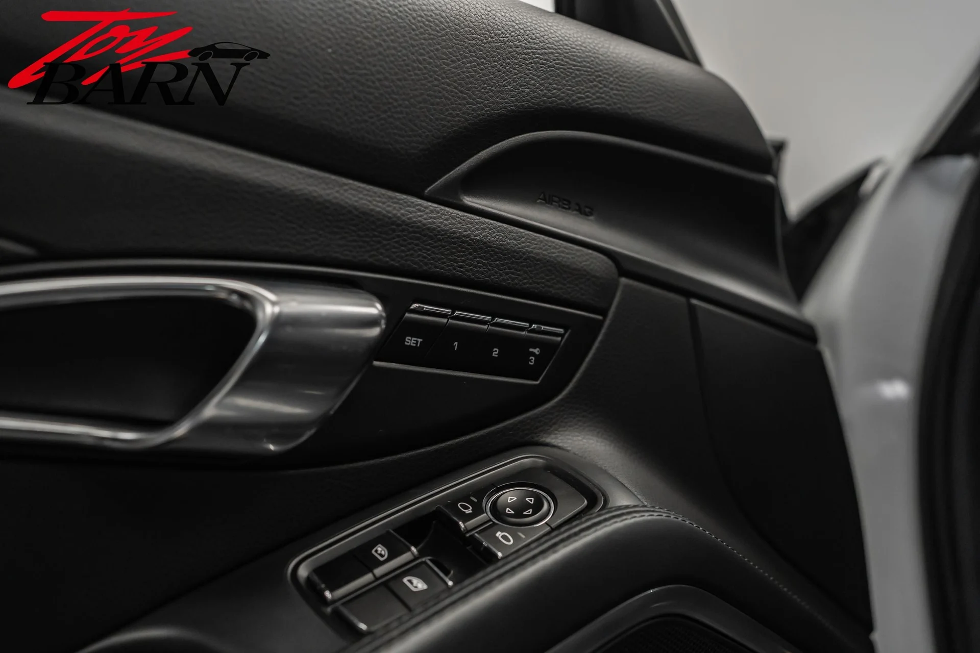 mph019_752693674_85e4df767e19cd89b9f63193737593c8x_9505de5dc7