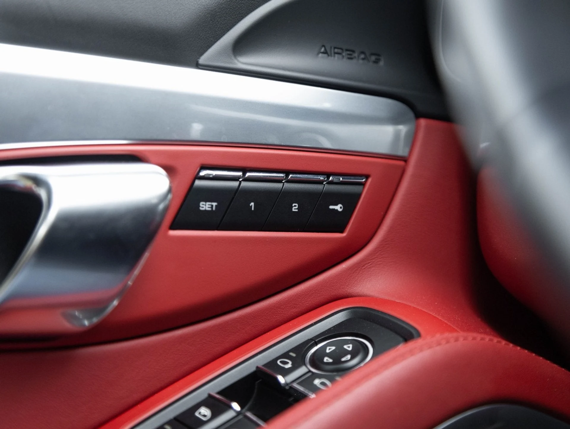 mph019_75819492_20_ad85f2be2a