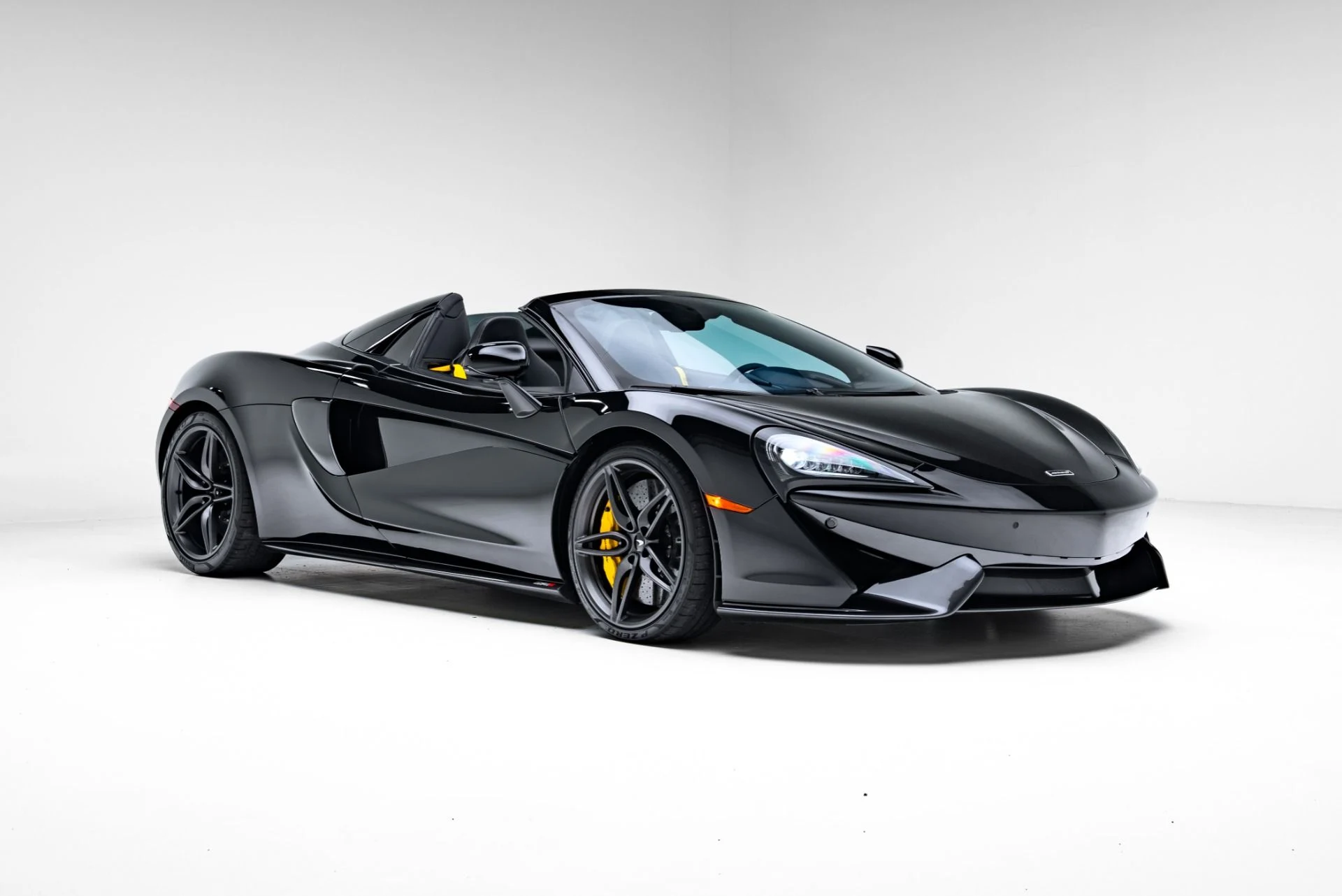 mph019_763832415_Used_2019_Mc_Laren_570_S_Spider_1771457585_8402eec2c2