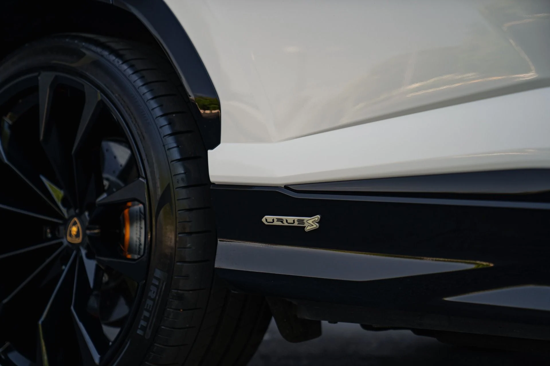 mph019_765121349_Used_2024_Lamborghini_Urus_S_HUGE_295296_Original_MSRP_Low_Mile_1787089890_6b7a6cd093