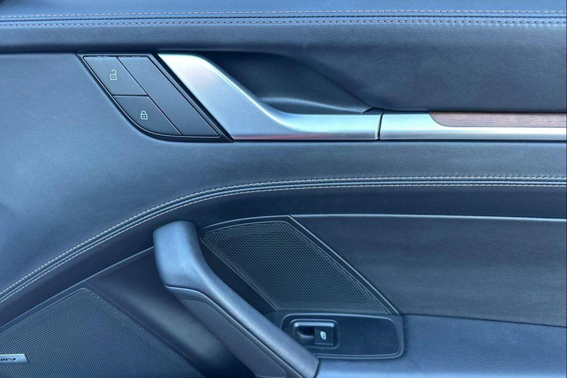 mph019_765685139_se_S4z_HNO_Wgh5kvw_BNHH_Rk_EG_Gw0o_398b936db0