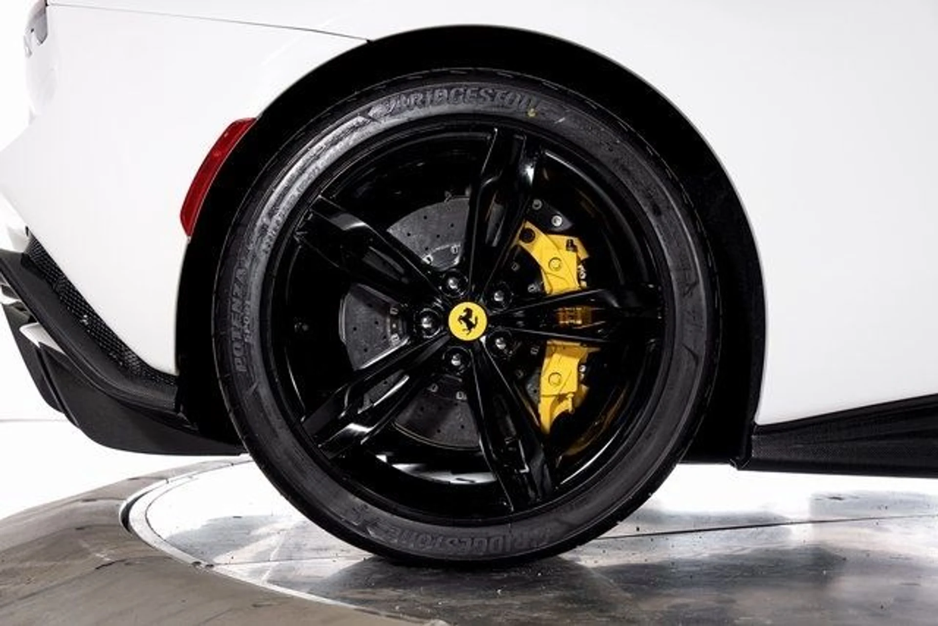 mph019_766158707_d8d1b10f13ef649e67c0a25b660ad335x_d91dd5da10