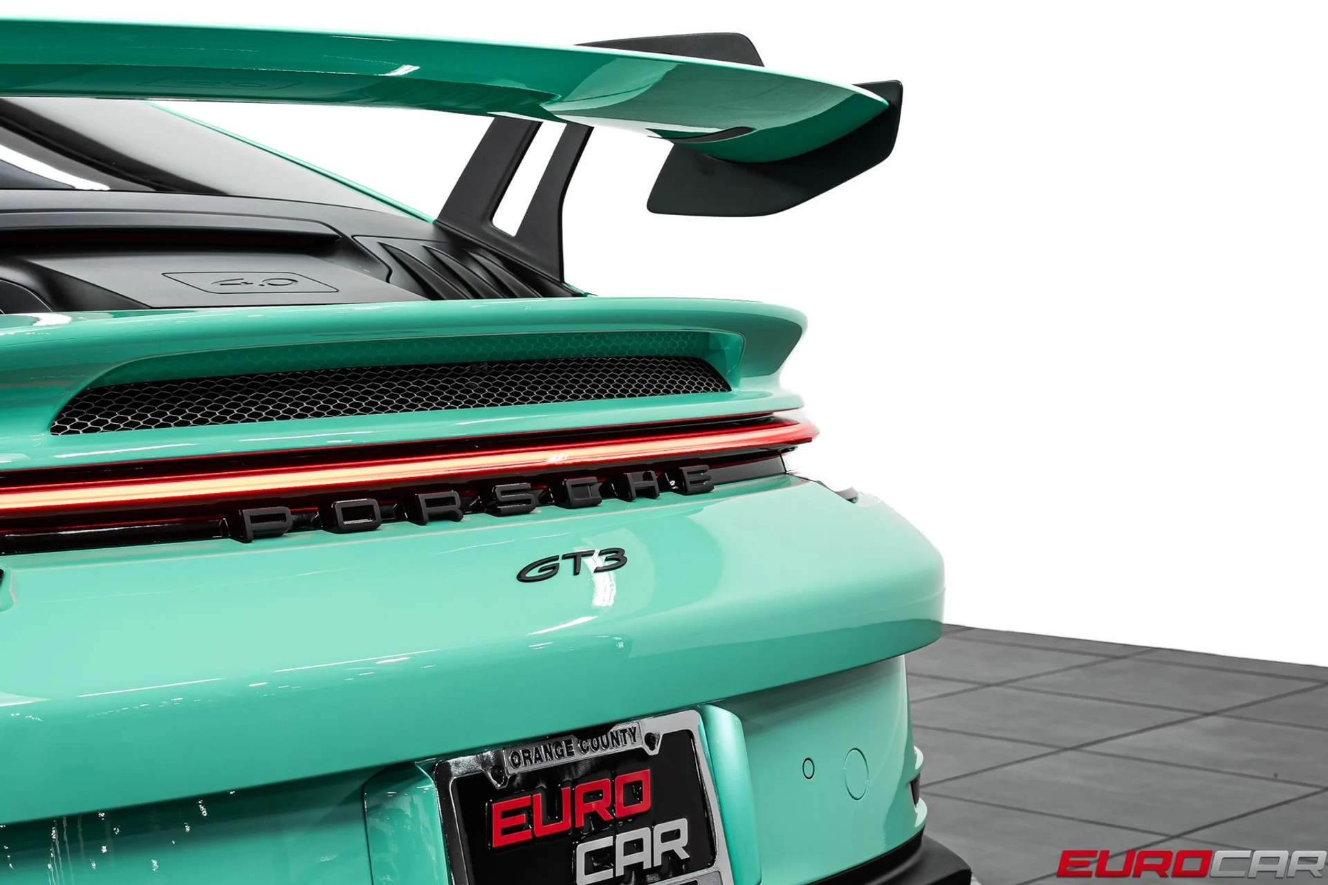 mph019_7688468_326fb8f4_be5b_460e_bee9_4c0309b7e422_515a64a092