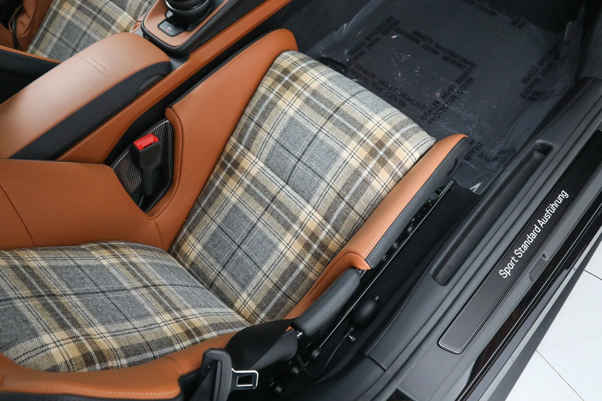 mph019_770250102_ee3b5b2d47b6a1f87ecc236142558352_3130e7eb7f