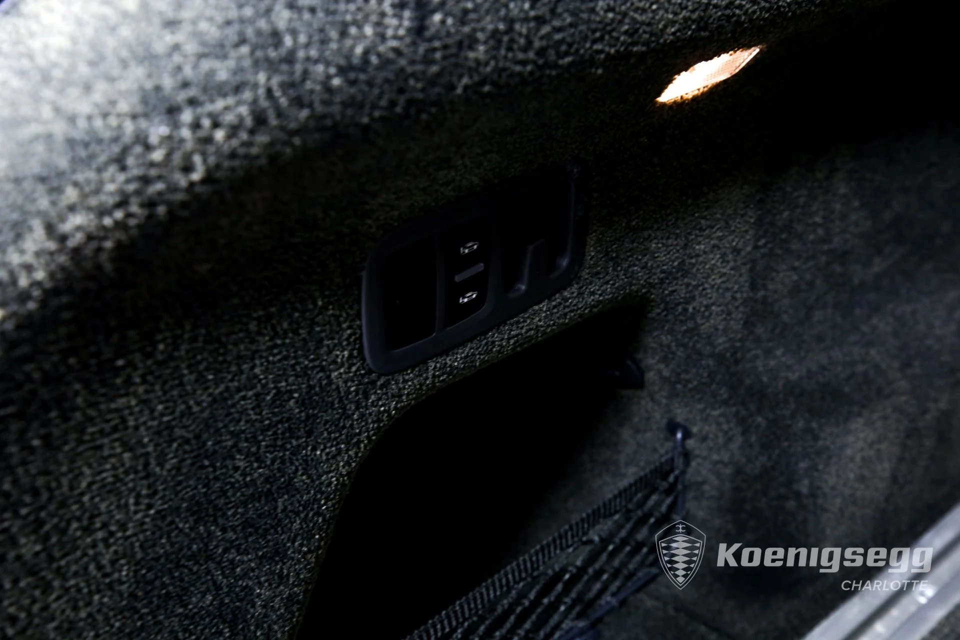 mph019_779330692_Used_2018_Bentley_Bentayga_Onyx_Edition_1673032536_cd06273c23