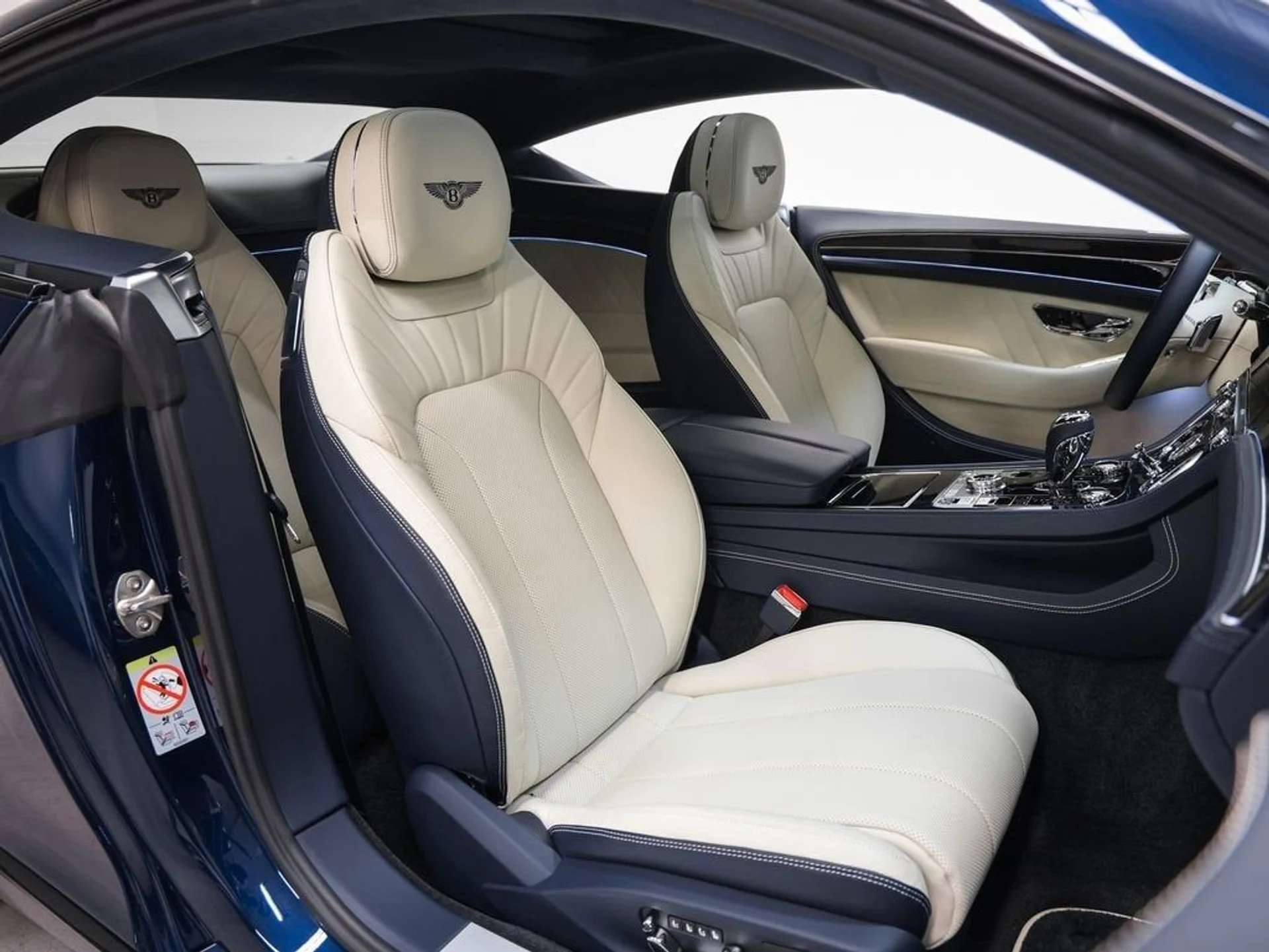 mph019_784041937_20_046efd59e4