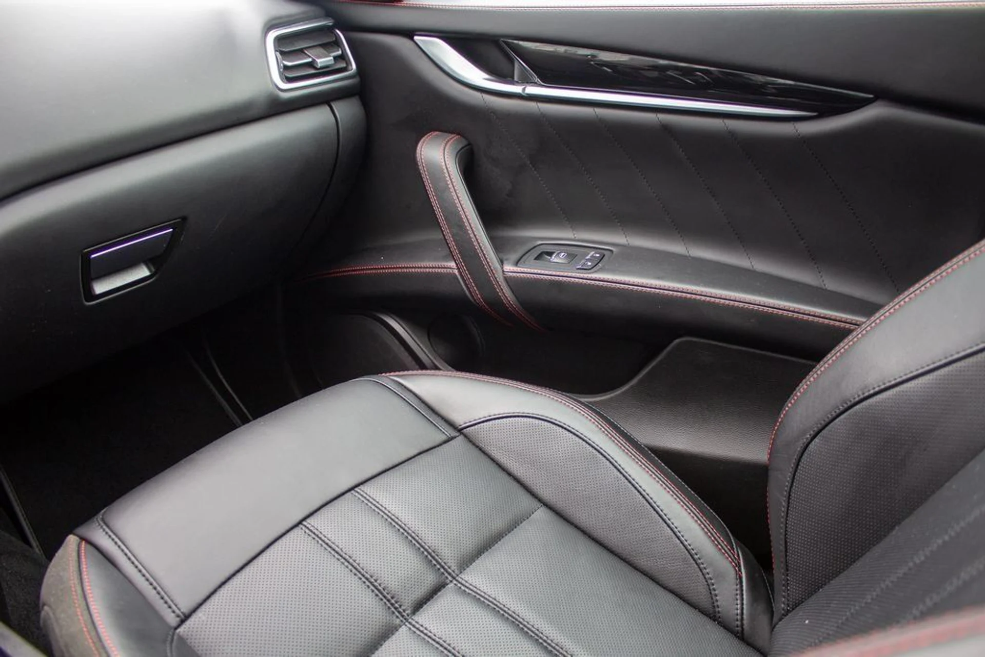 mph019_785684748_cc9bd61f5aa0638cb7dadc3700adab3b_0c786e2e72