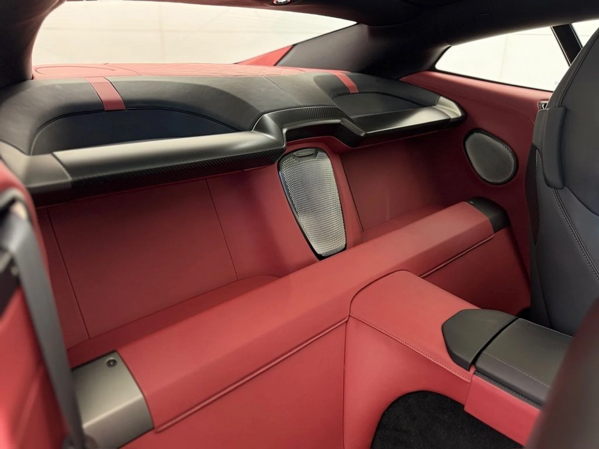 mph019_786998173_qwrs43vnj8r7cbcgu97wbx3pm61d_db80b9b477