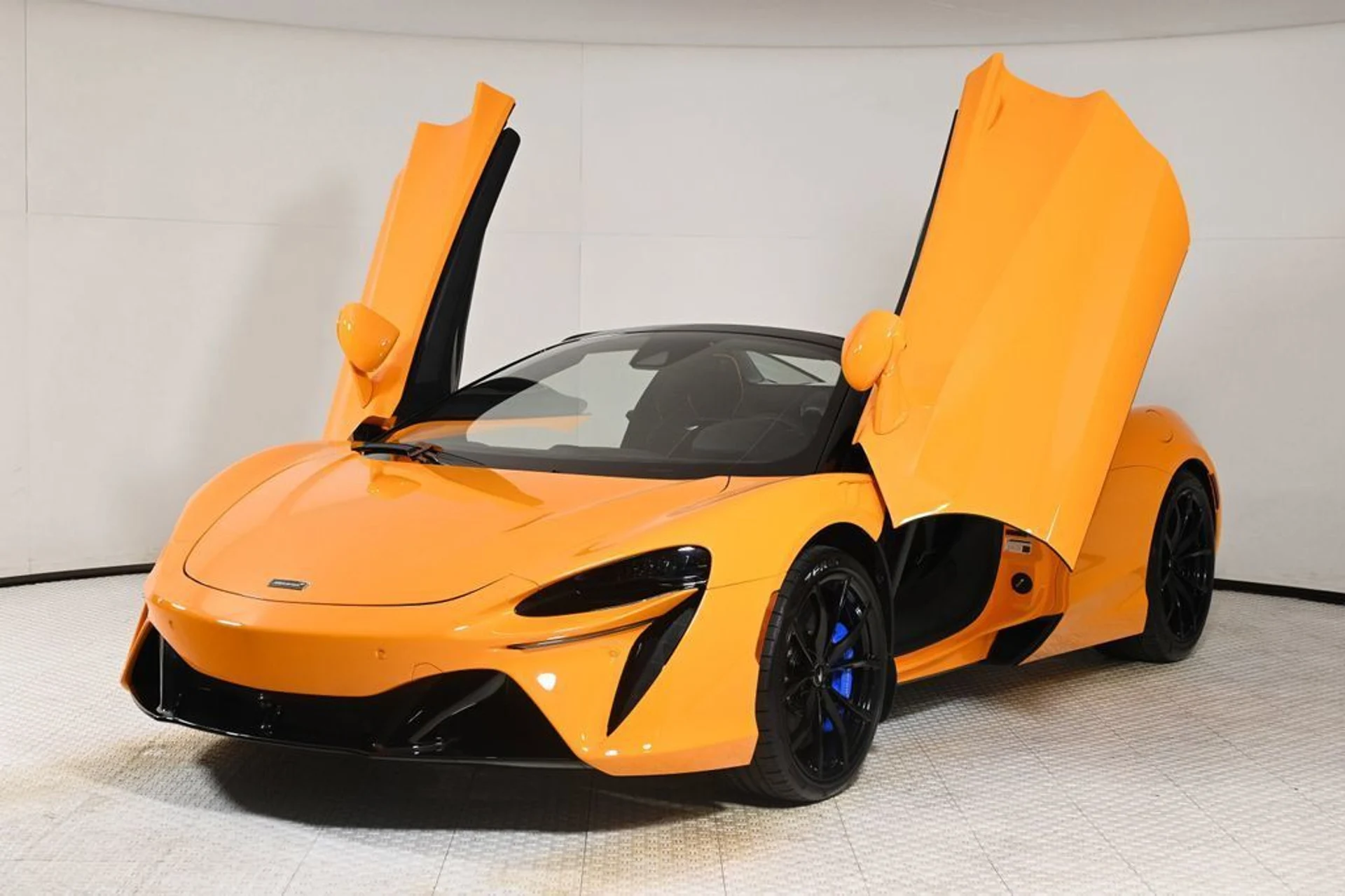 mph019_79080779_new_2026_mclaren_artura_spider_11350_22984585_19_1024_39c59aa468