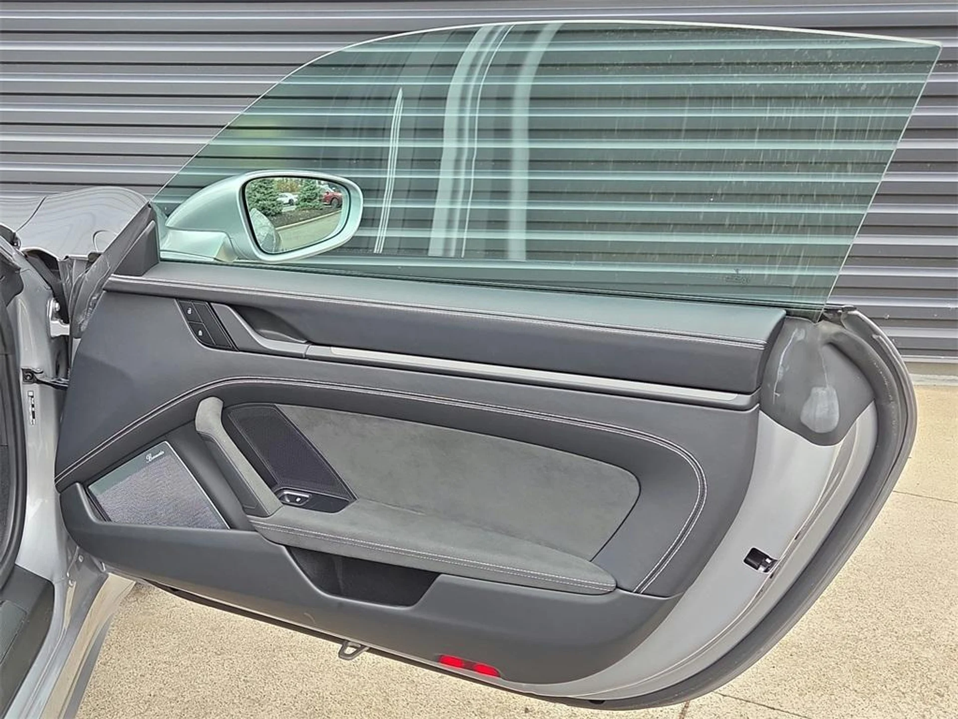 mph019_793344418_E5bvg43xmhzwe_PBA_7_H_Rv_Pvw_Pj_GE_9bbe0367a3