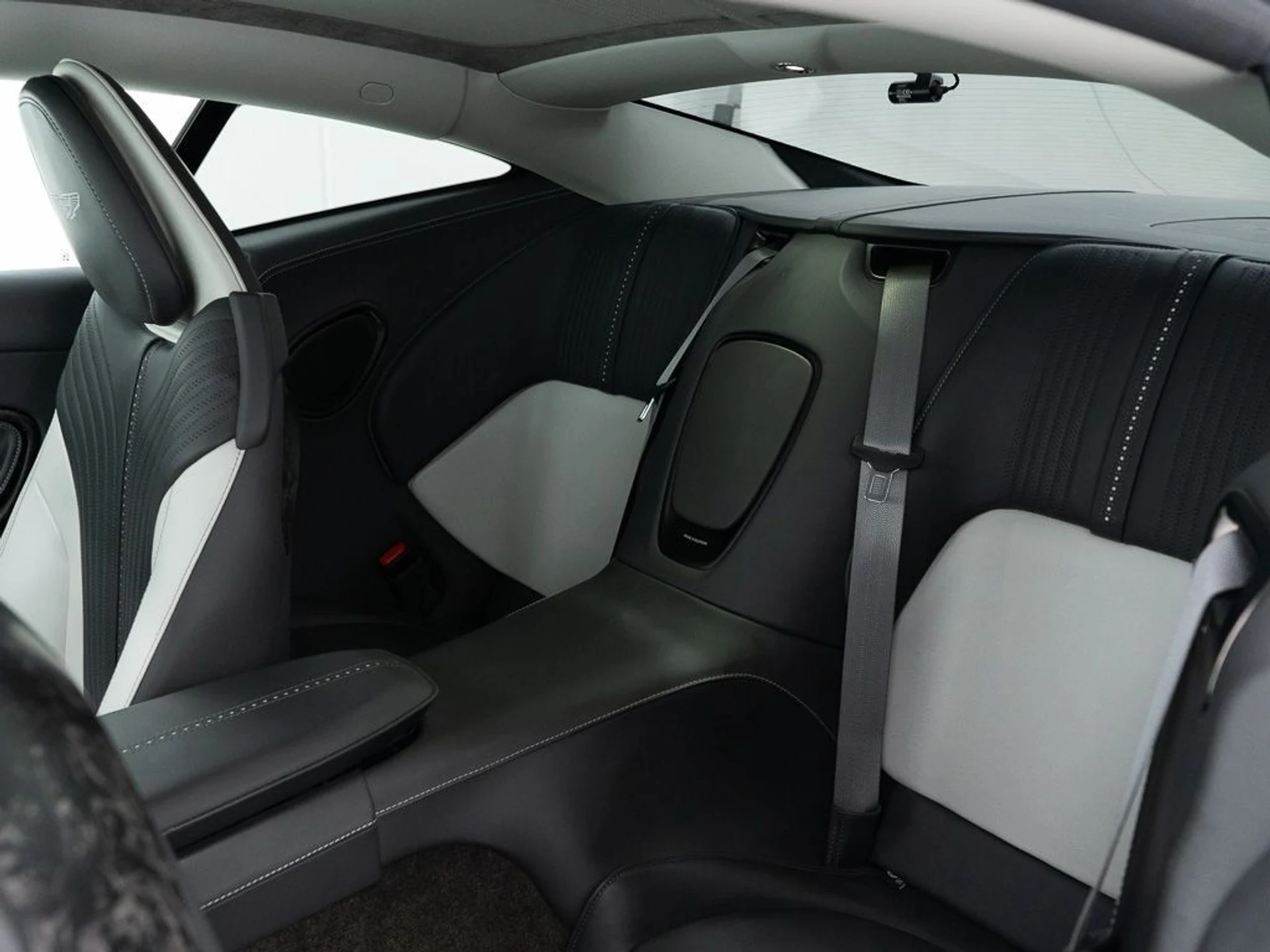 mph019_795531825_6be6c3e4527c10d74403096718cb9035_4cdc032a45