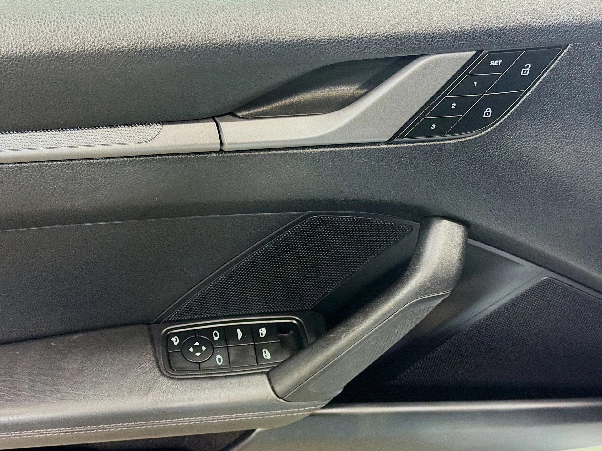 mph019_799066761_1a0c506a3027702fbd5d172eb0f6a22d_64acb9c2b9