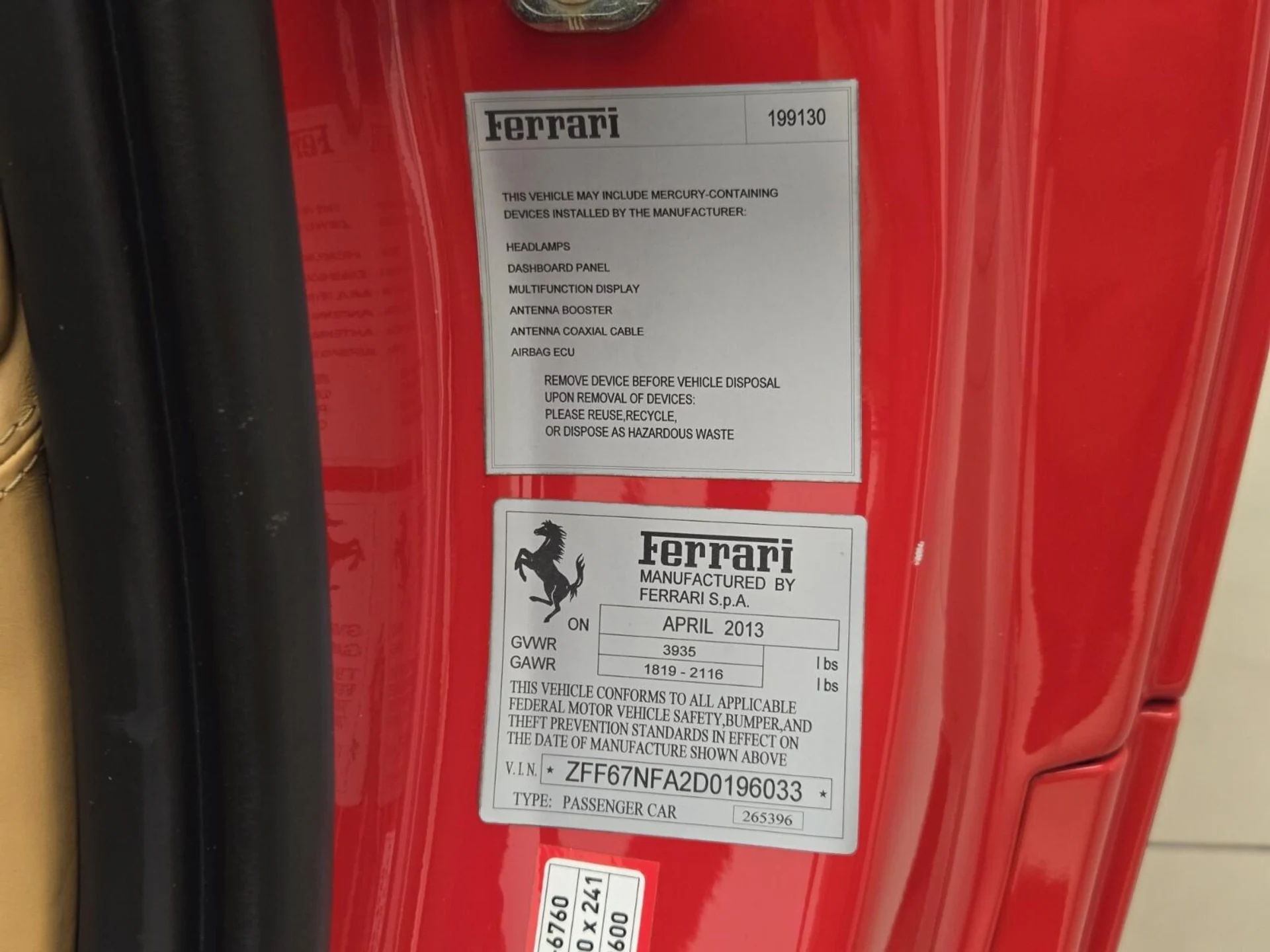 mph019_799455502_Used_2013_Ferrari_458_Italia_1761376396_0bdd7dc27e