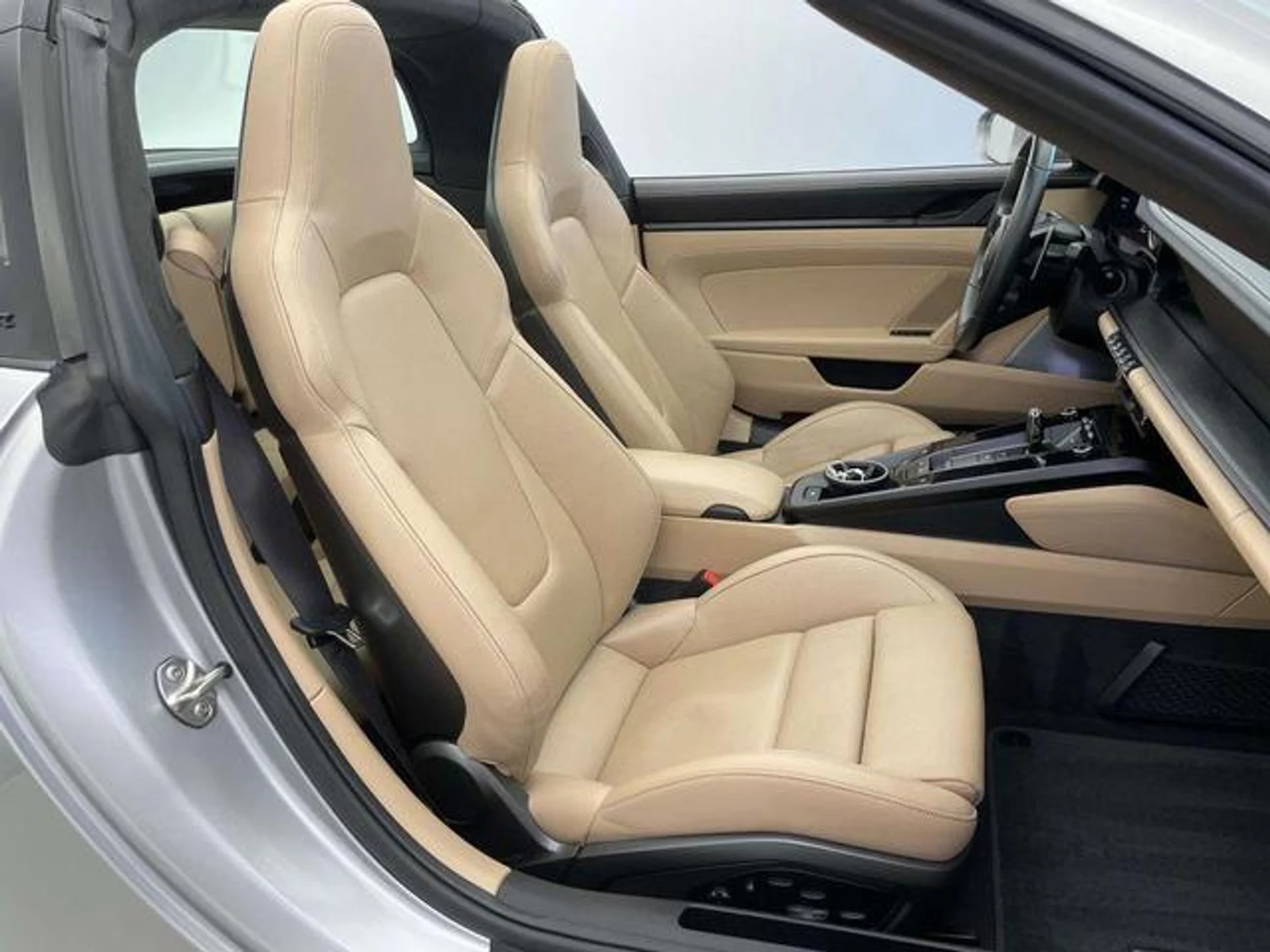 mph019_805448175_Bis6x1_ZWQ_2_Nvfkst_UY_Gzpxio_K5k_737be88c31