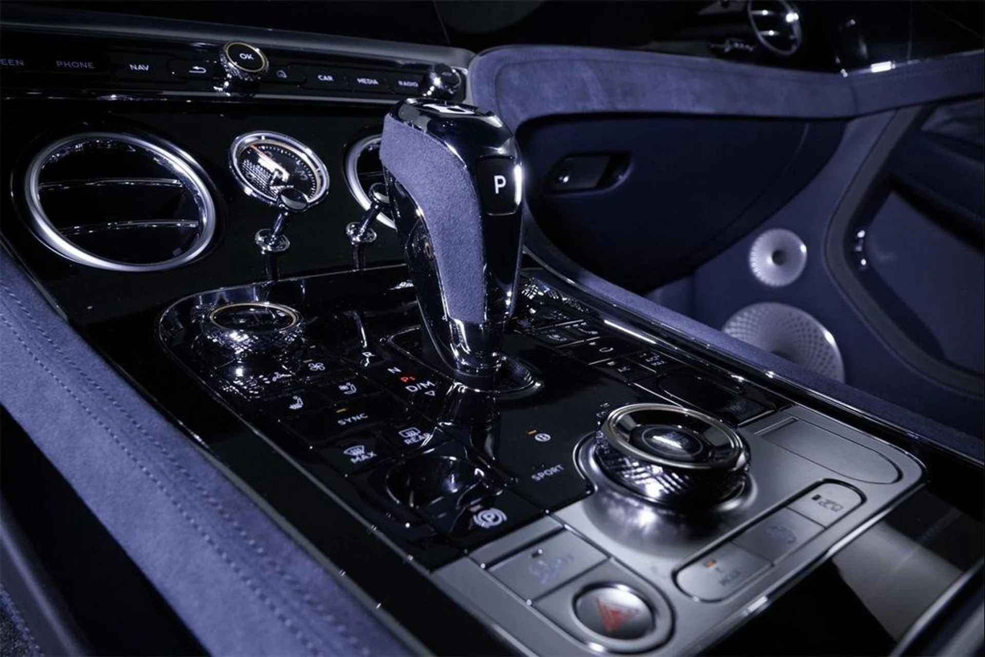 mph019_80757721_M_Nl1_R_Go_X_Pnb2_ITE_Qx_Zto_Tpwnw_Q_44631158ca