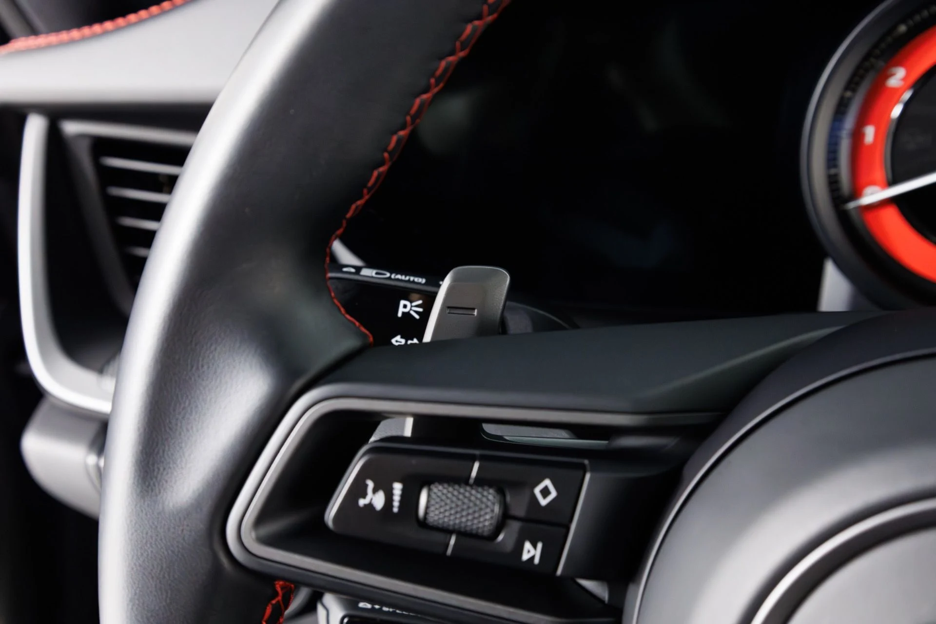 mph019_812893875_Used_2024_Porsche_911_Carrera_4_S_1773868756_3e6031c6a4