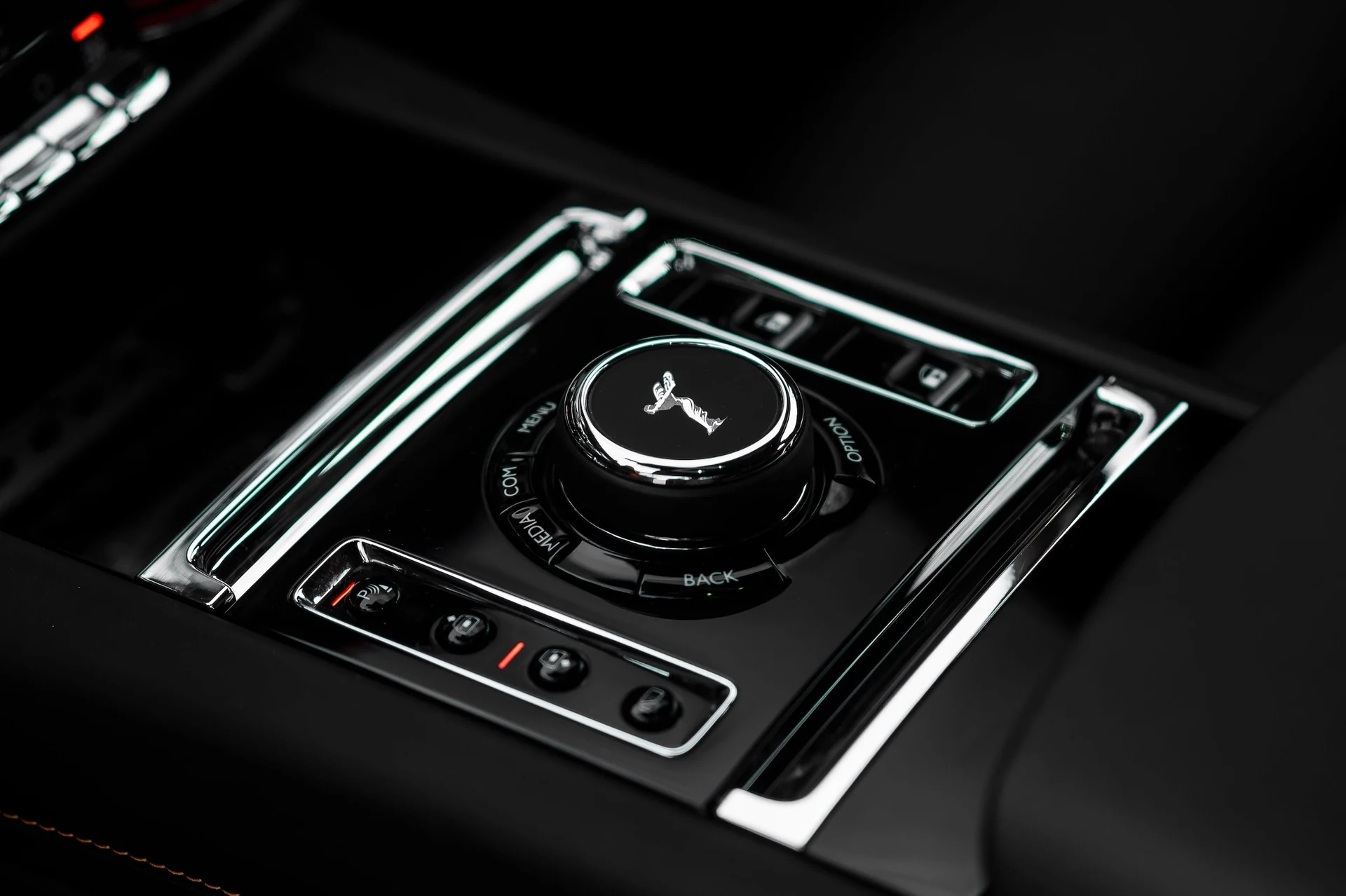 mph019_813740385_39e2112c31eb4b9393cc14c7555e1cc9_367eac72eb