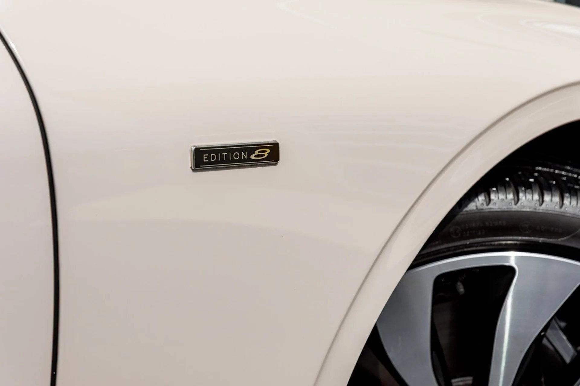 mph019_816934245_1b23331d8dc421919982a98d485eaf53x_a1eb216fff