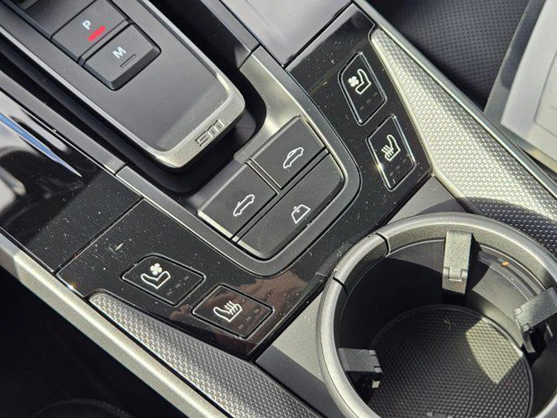 mph019_817309110_j_GEG_2v_PZ_GA_Pl_Mrit_Pa5w4ep_UU_7cc7207c9b