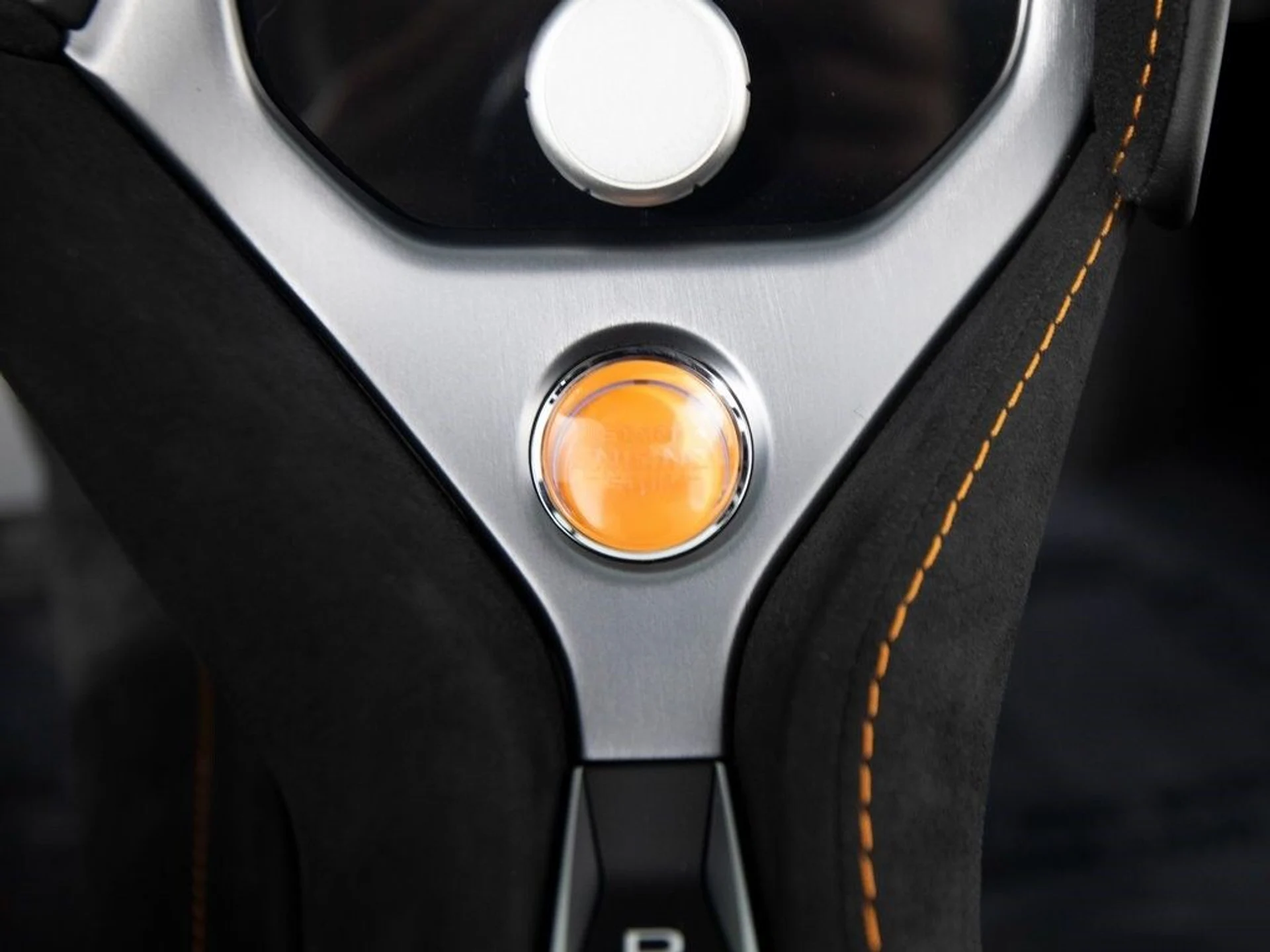 mph019_821843895_0129dd4bc236cd40cb5c274018a0e3afx_e2ae86f167