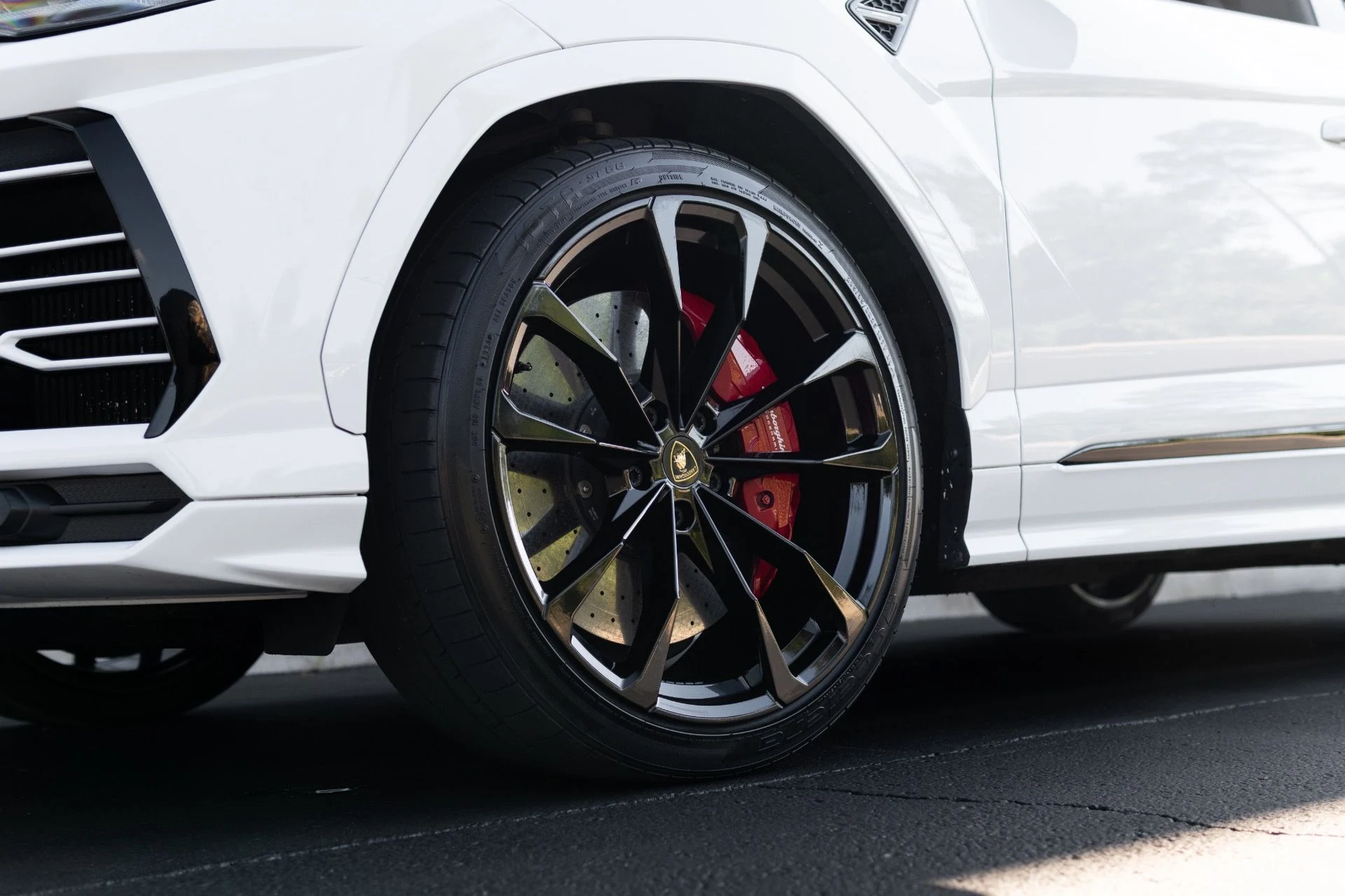 mph019_827979009_Used_2021_Lamborghini_Urus_1767069879_c29974b8d1