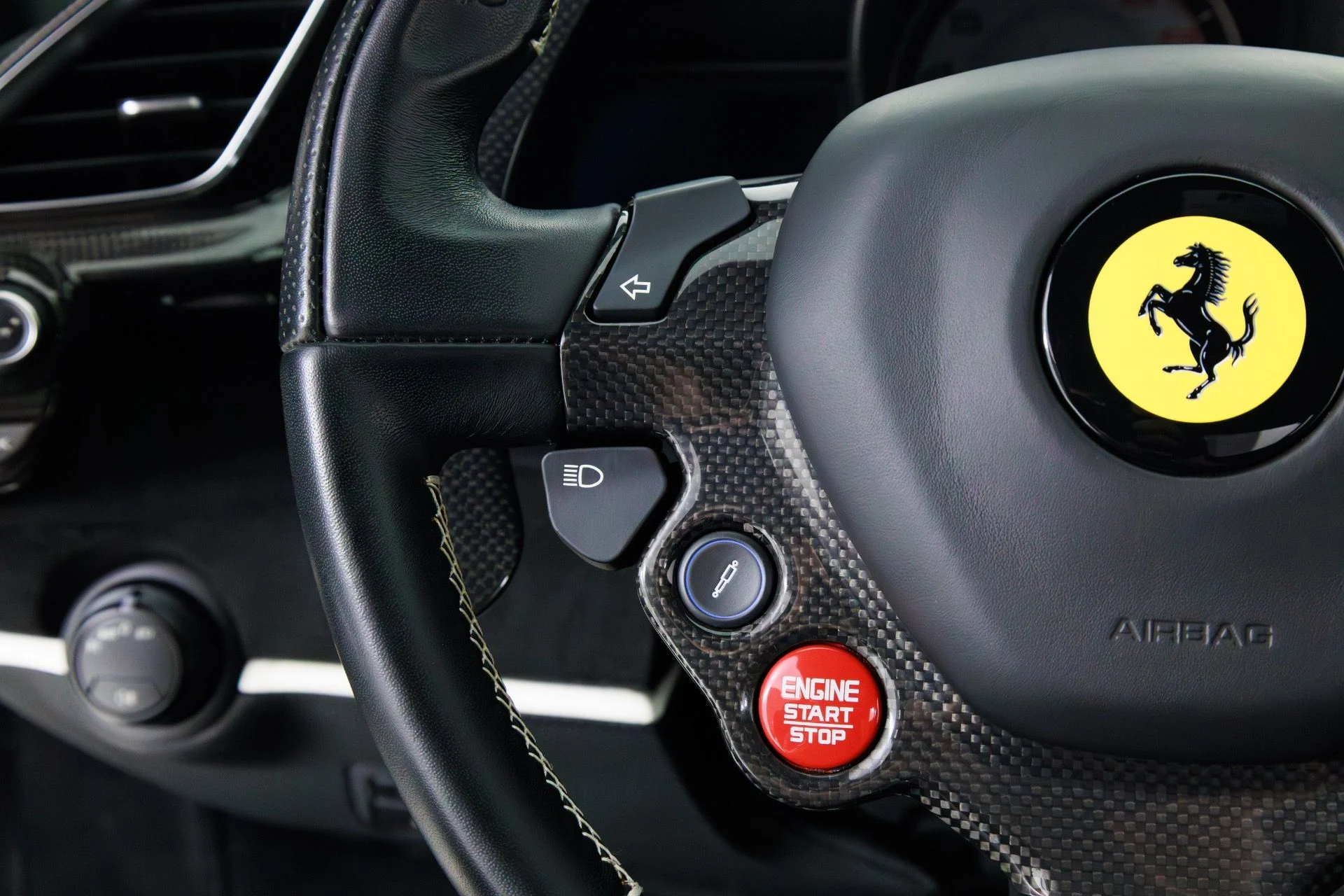 mph019_832183092_Used_2020_Ferrari_488_Pista_1771886482_5e59d517eb