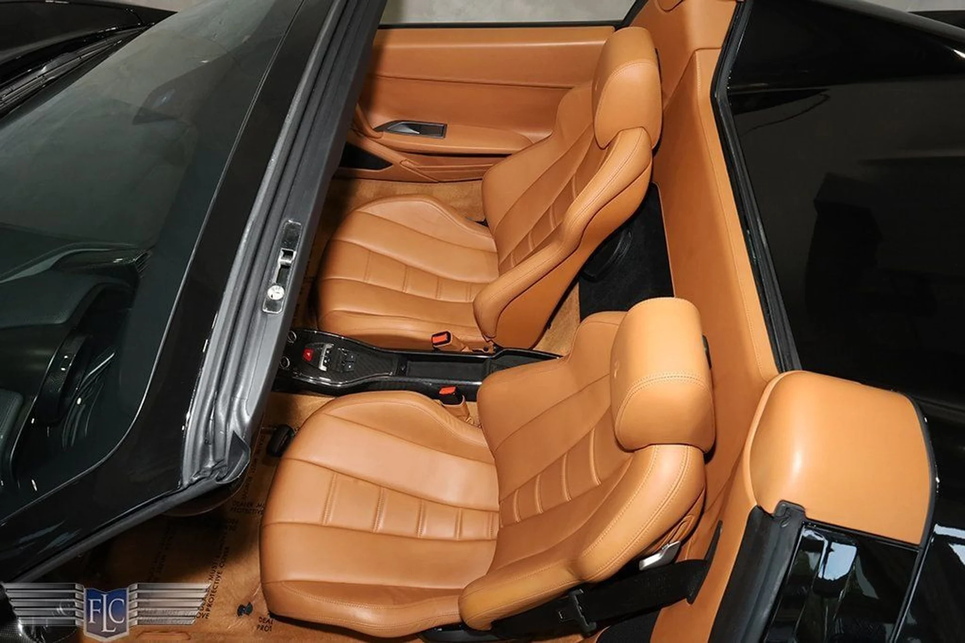 mph019_844796693_used_2013_ferrari_458_spider_9689_23036593_20_1024_6d582ef7aa
