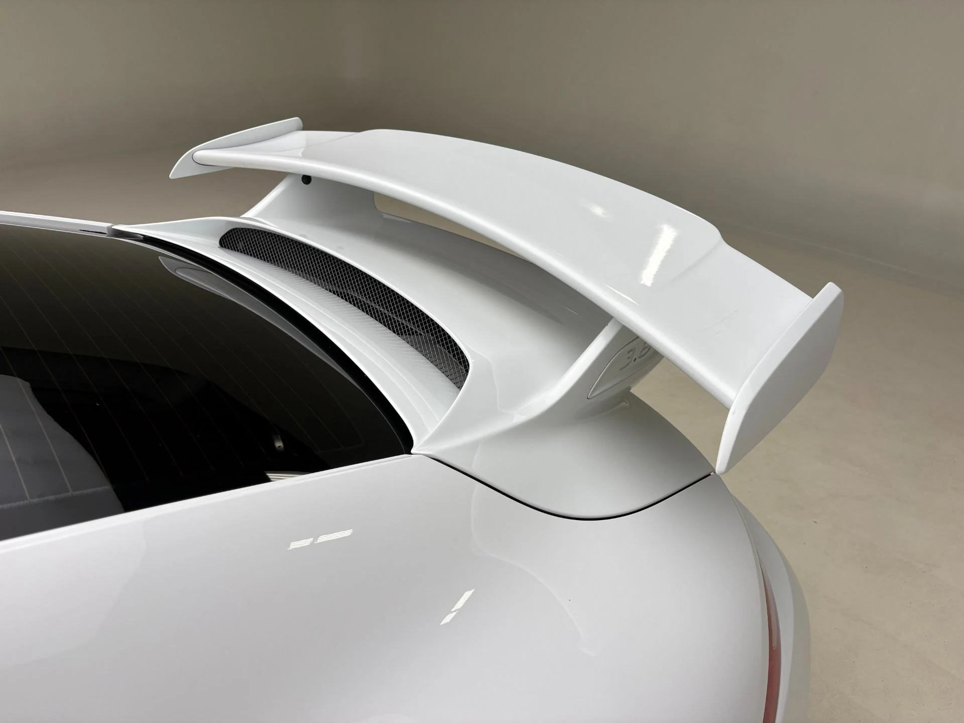 mph019_846474691_Used_2015_Porsche_911_GT_3_1777923566_4aed8e81be