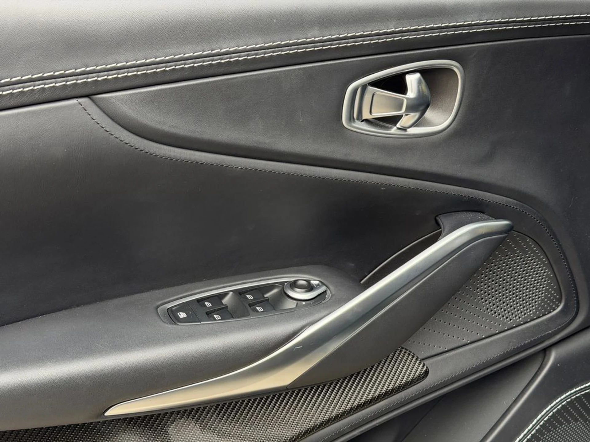 mph019_846848659_309c054251dc433489b8b868fc11aa42_eb8f384b1a