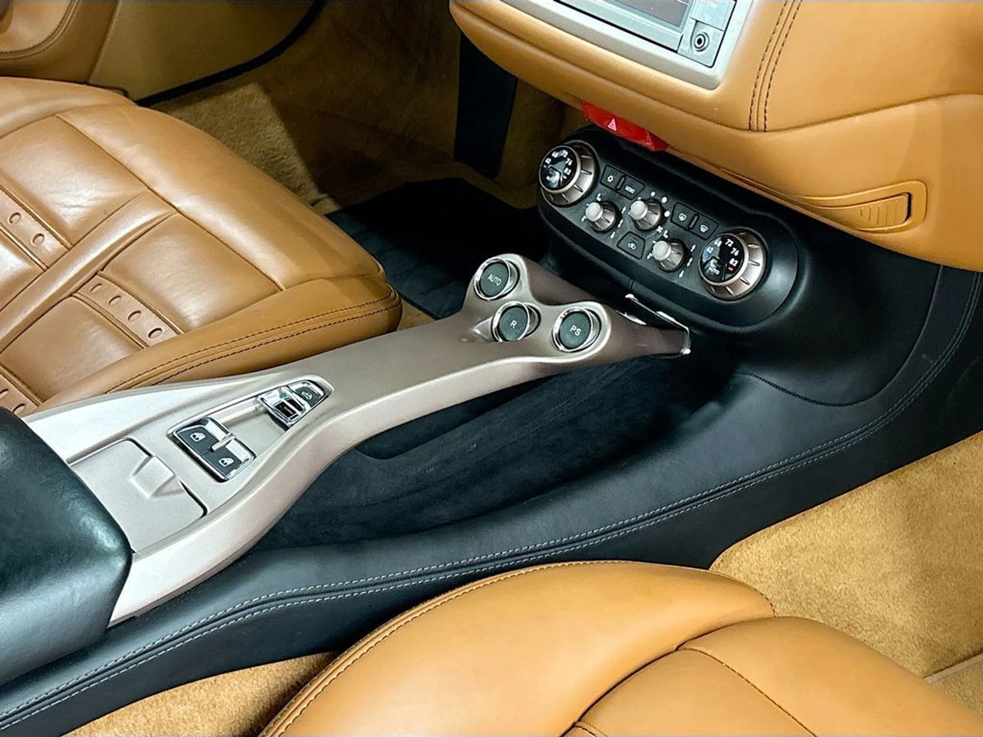 mph019_847788532_6ae209ef0c56c96f7b00a52285b5f8b6_927de2bfff