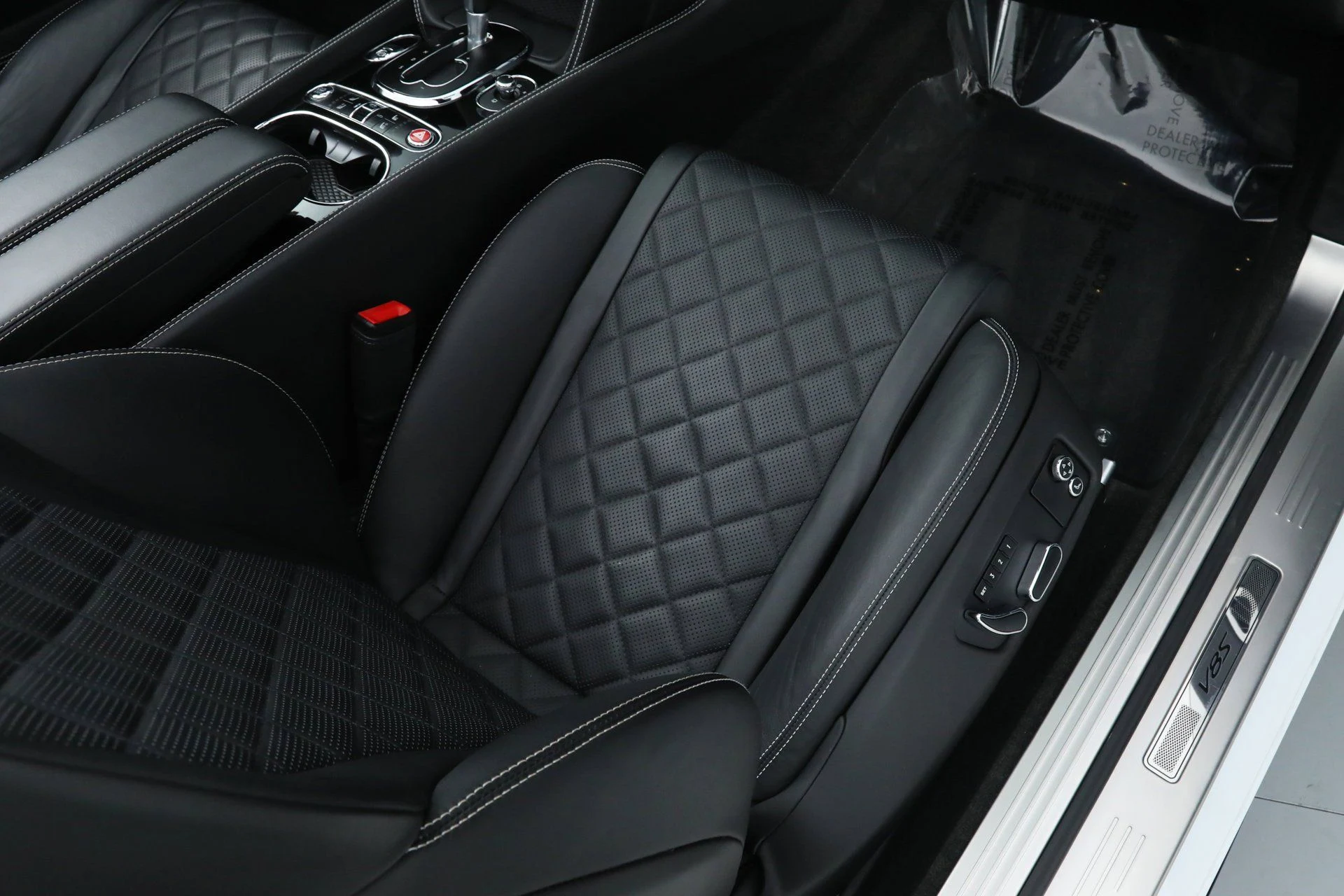 mph019_852962624_dce616c8f1b7ccd7c4d5780cecab8c40_d808001d07