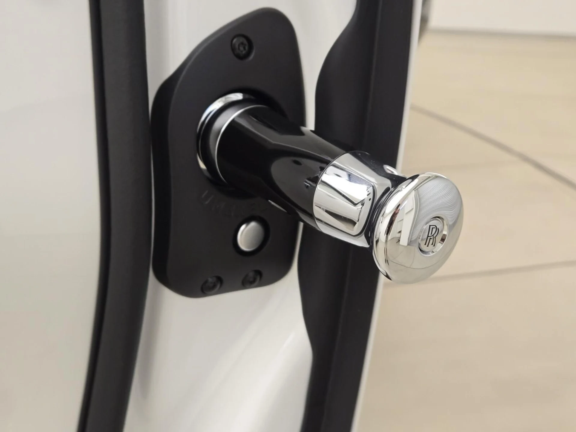 mph019_858051355_New_2027_Rolls_Royce_Cullinan_1792818906_f63572102b