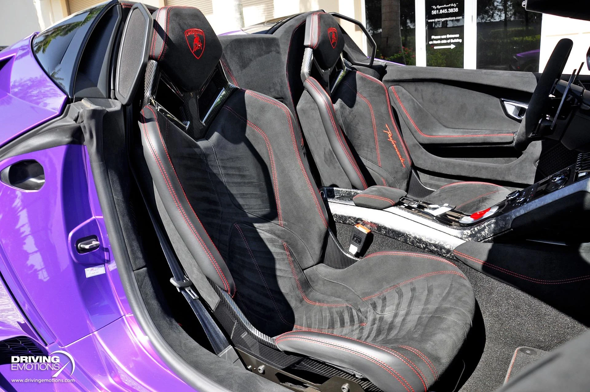 mph019_859381443_863_p20_l_1669882f65