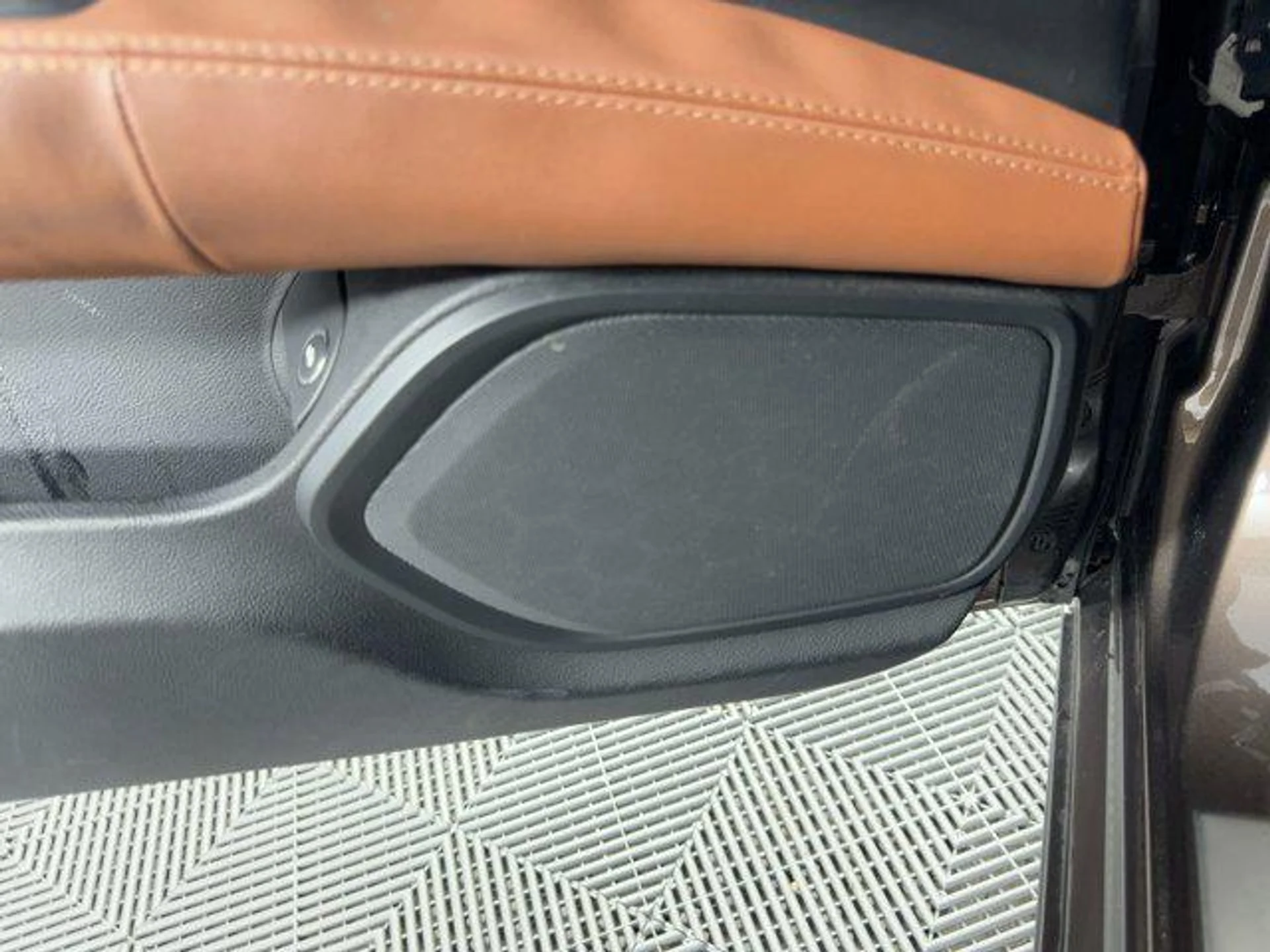 mph019_861735536_Uw_Y2pqztu6_GRFHZ_8_Fct7l_V_Lg_d_Q_45edad001d